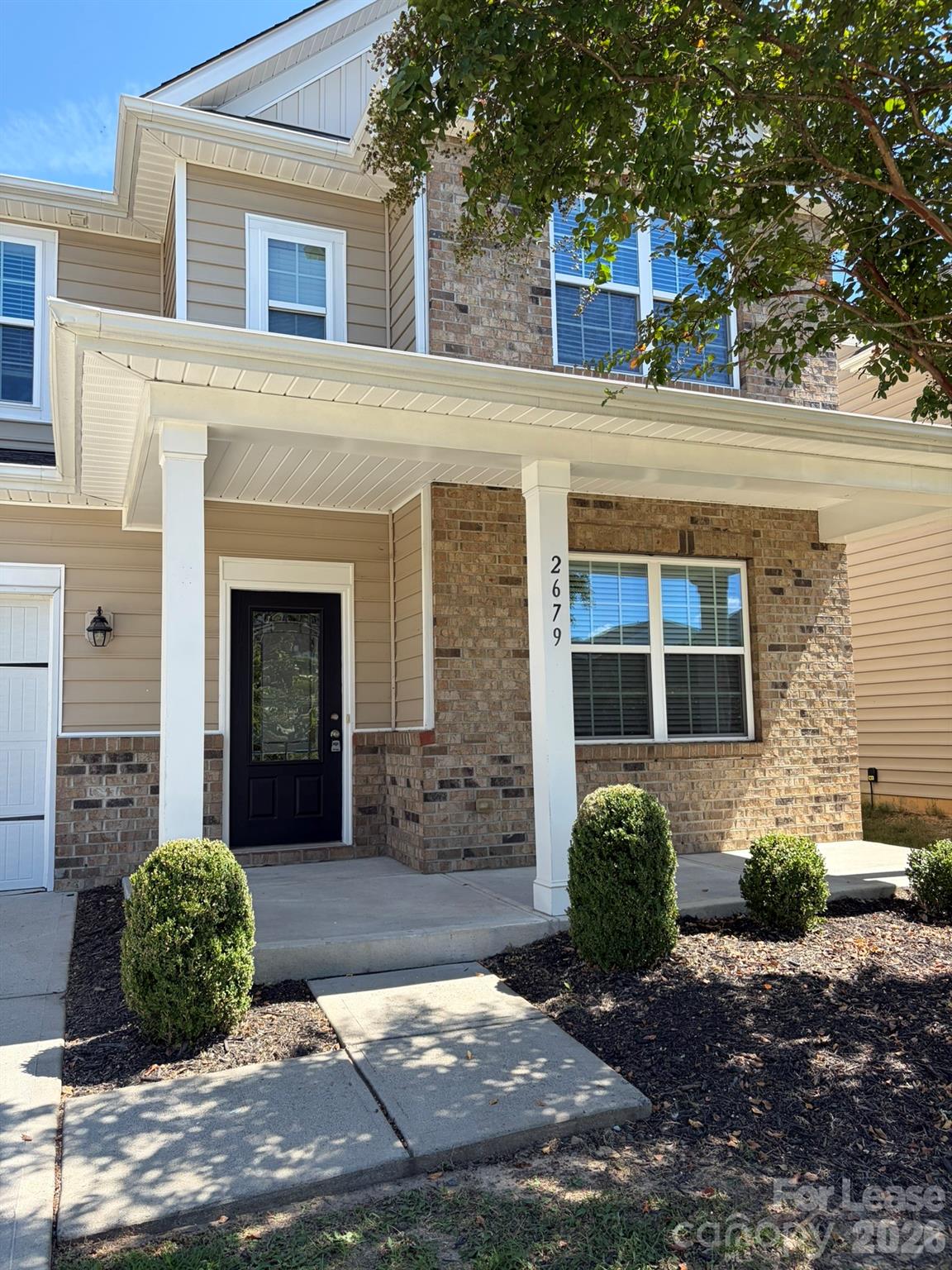 Single Family Residence at 2679 Southern Trace Drive, Waxhaw, photo 3 of 29