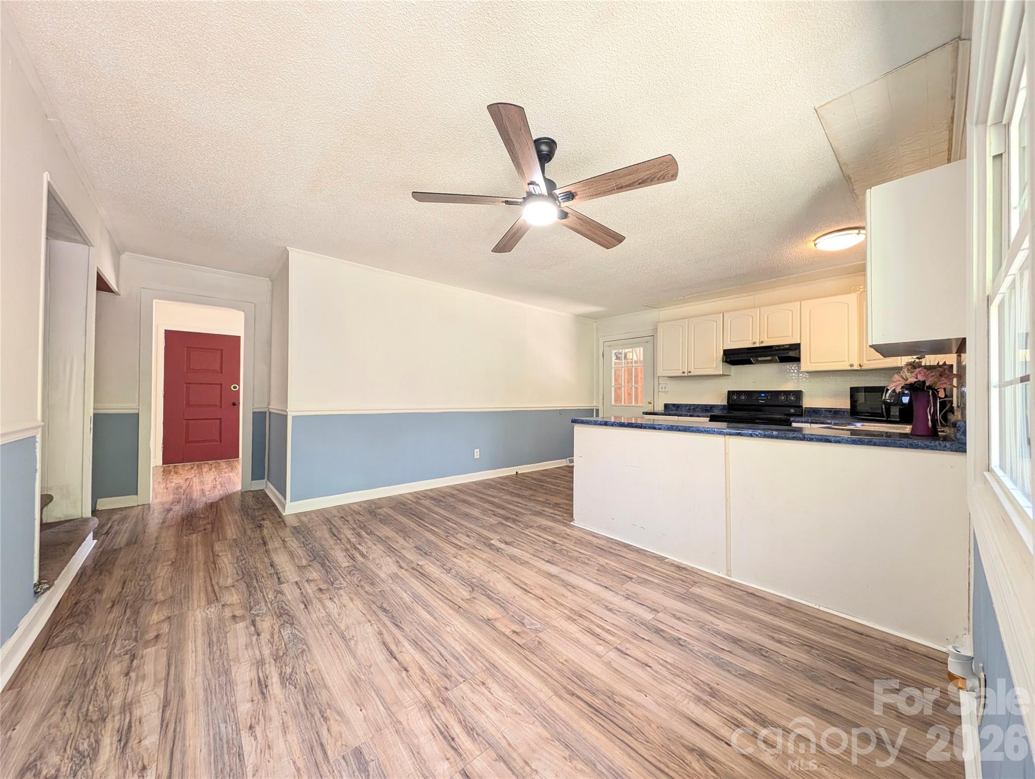 Single Family Residence at 164 Blackmon Circle, Kershaw, photo 5 of 35