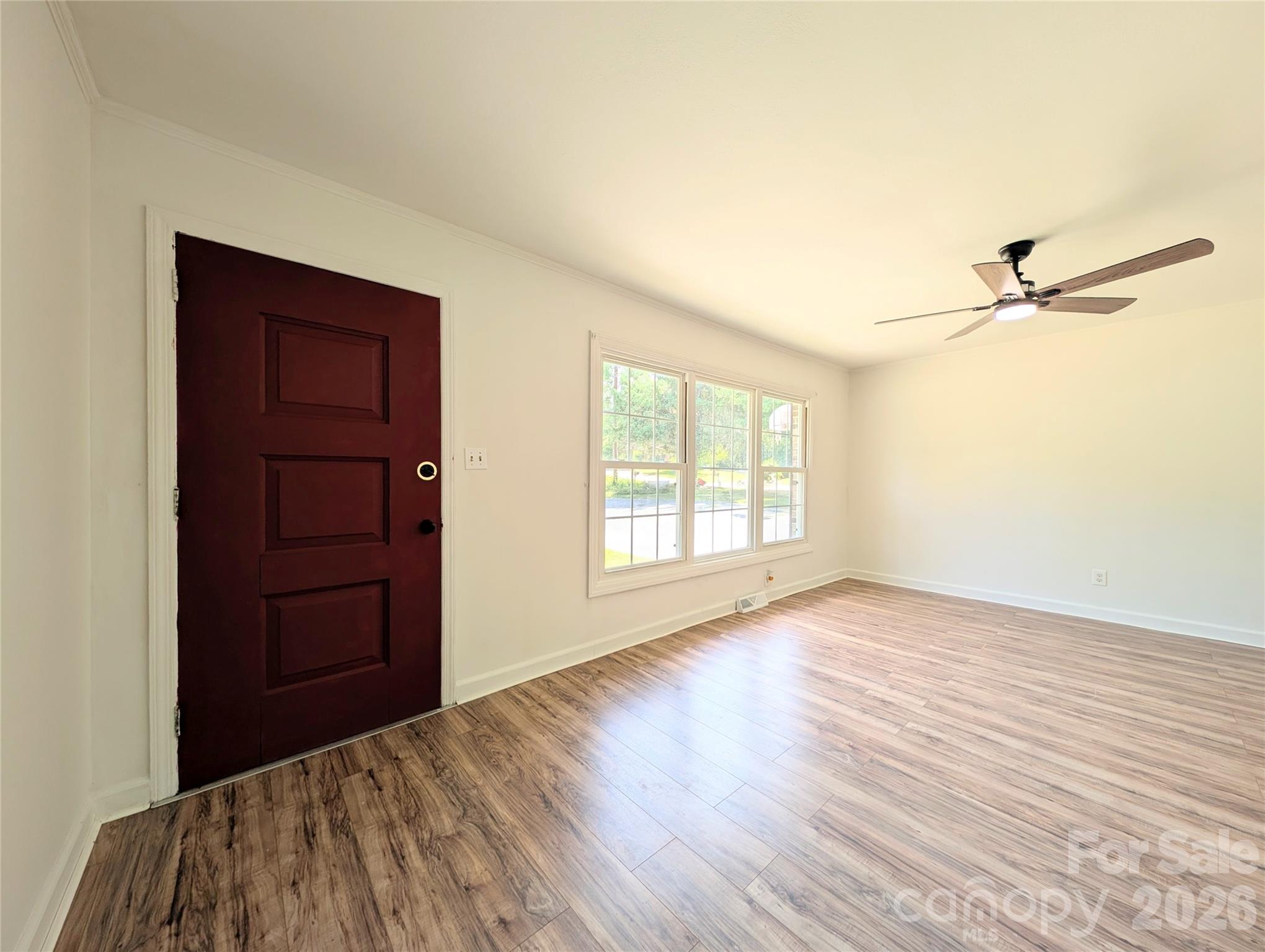 Single Family Residence at 164 Blackmon Circle, Kershaw, photo 6 of 35
