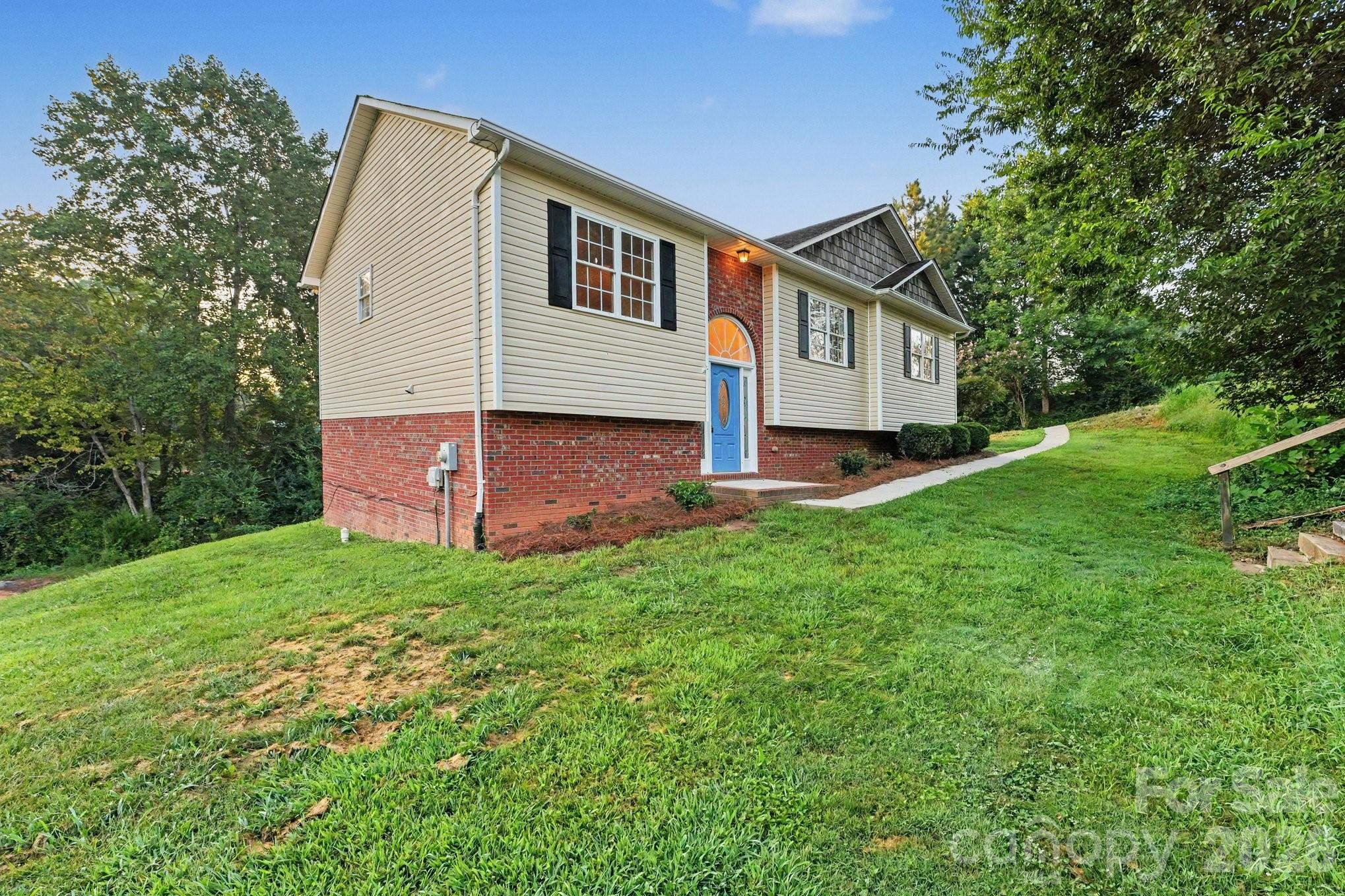 Single Family Residence at 4750 Dalena Drive, Claremont, photo 6 of 15