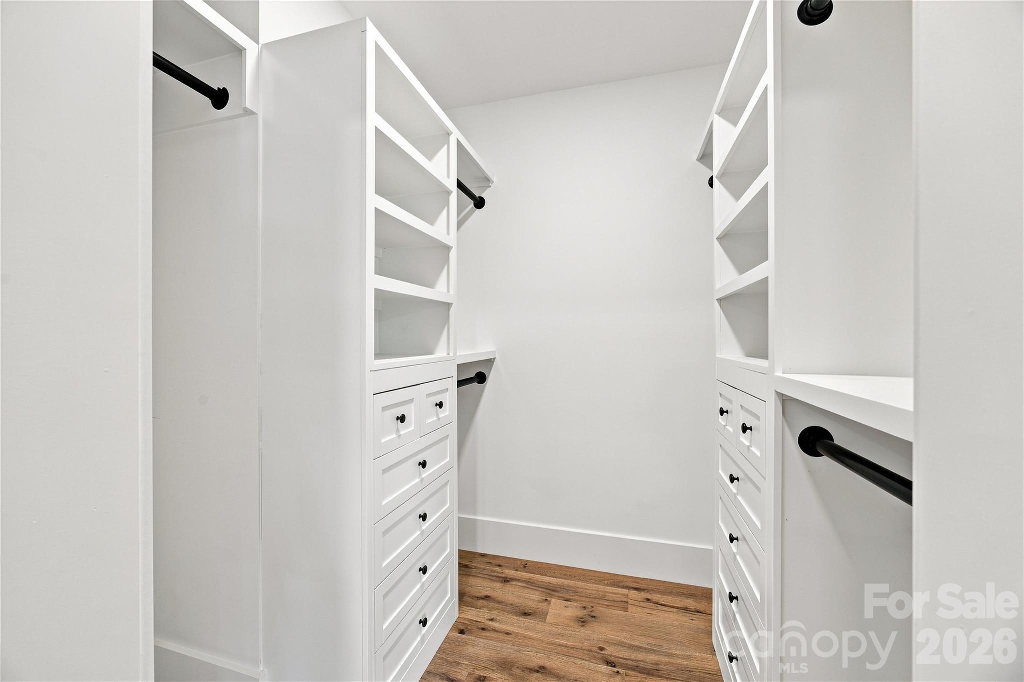Custom Closet - 5663 Mundy Road, Denver
