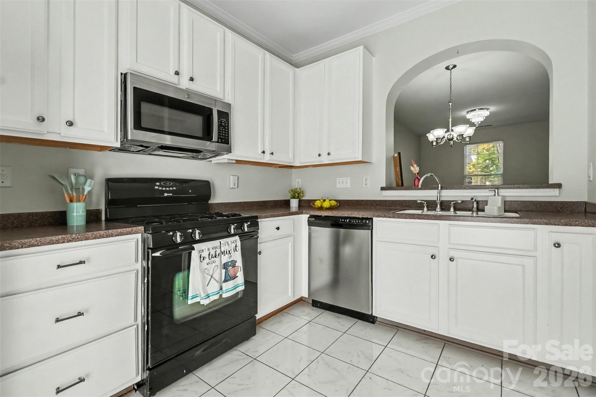 Townhouse at 8033 Willow Branch Drive, Waxhaw, photo 9 of 25