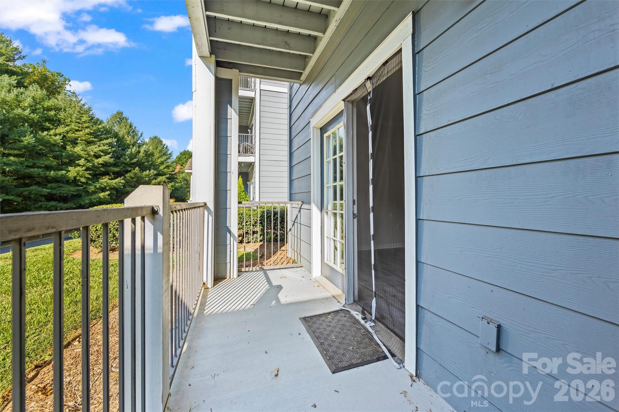 Condominium at 100 Vista Lake Drive, Candler, photo 10 of 33