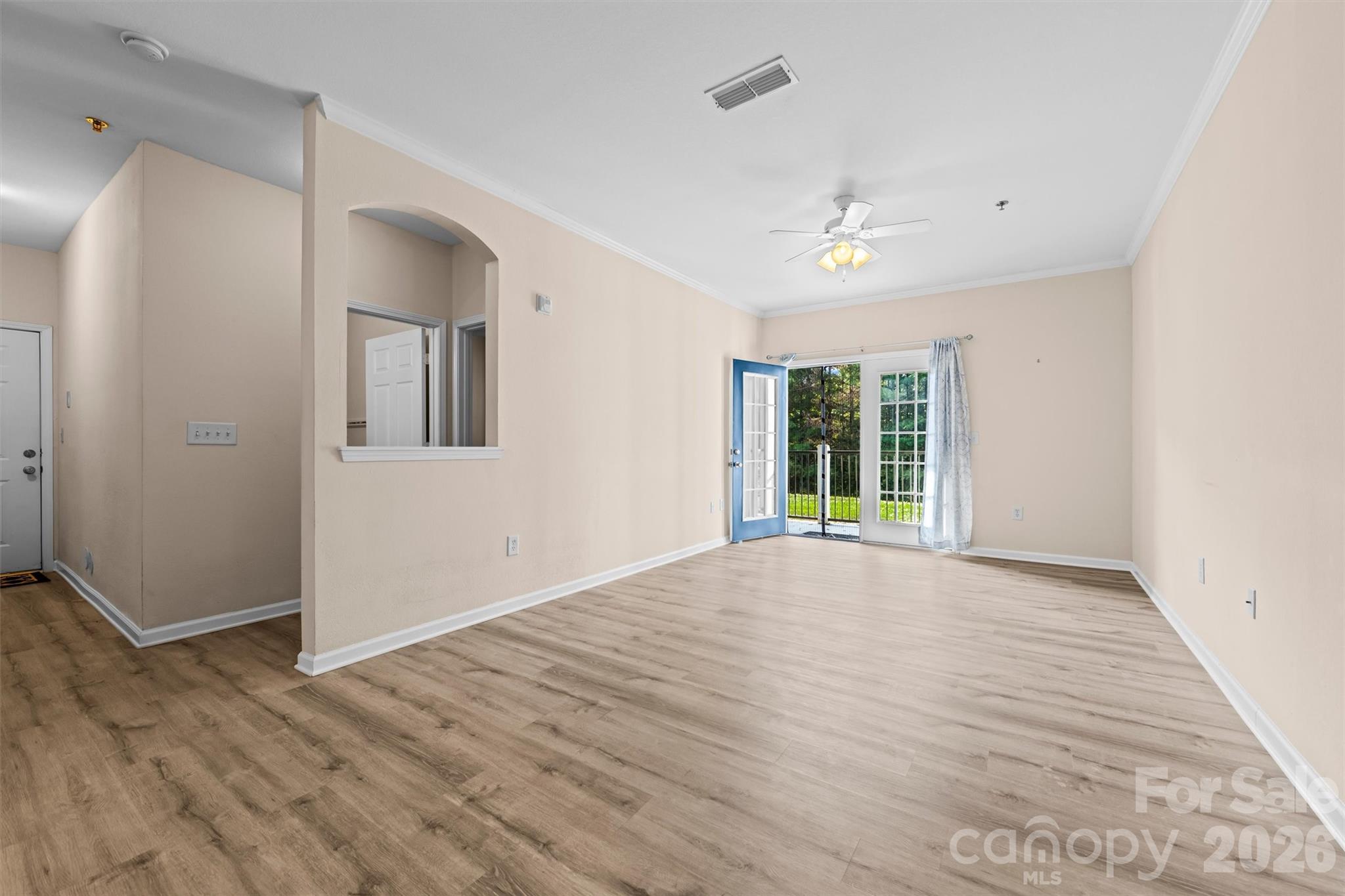 Condominium at 100 Vista Lake Drive, Candler, photo 2 of 33