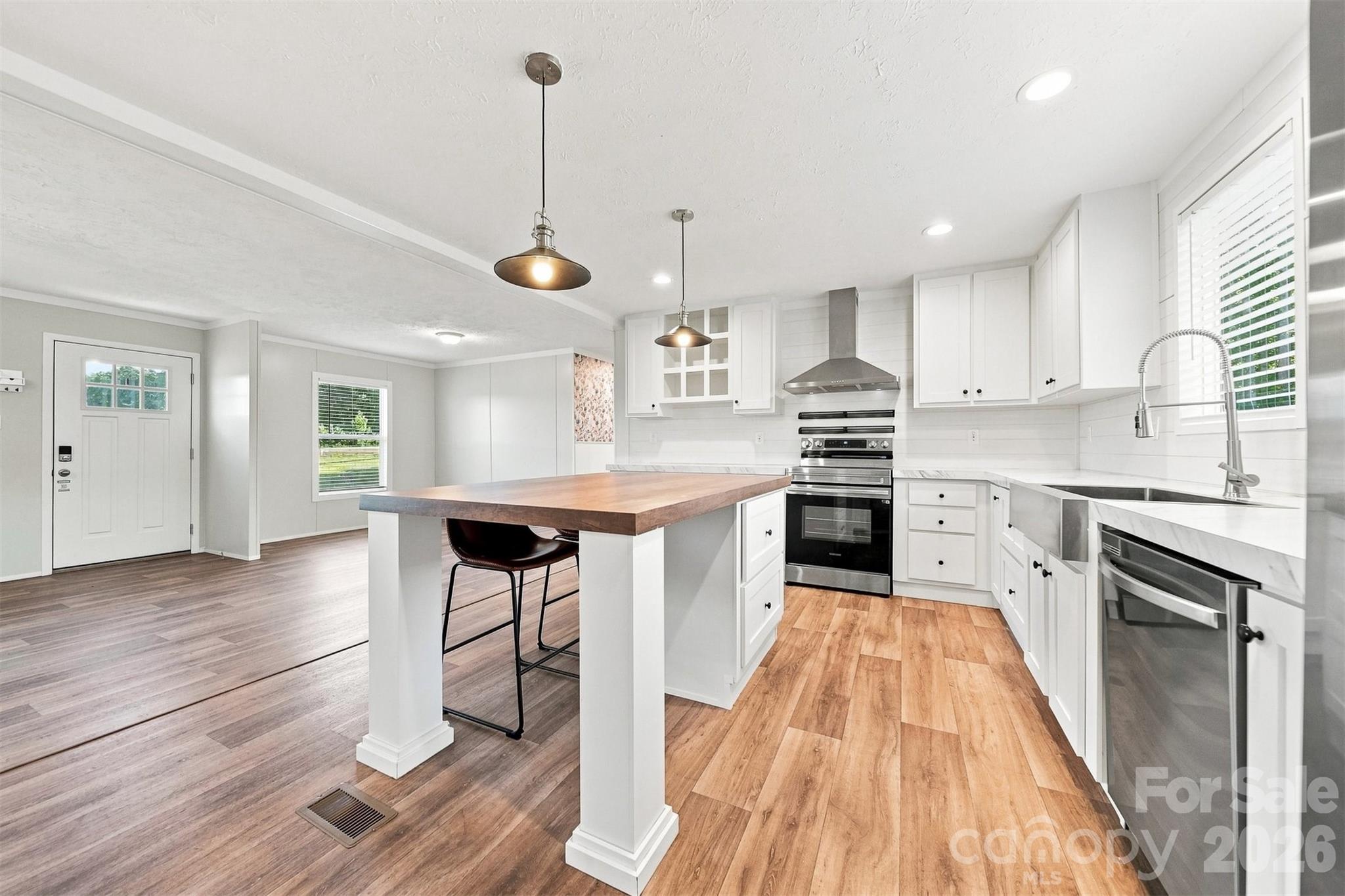 Single Family Residence at 2736 Willowtree Church Avenue, Morganton, photo 10 of 26