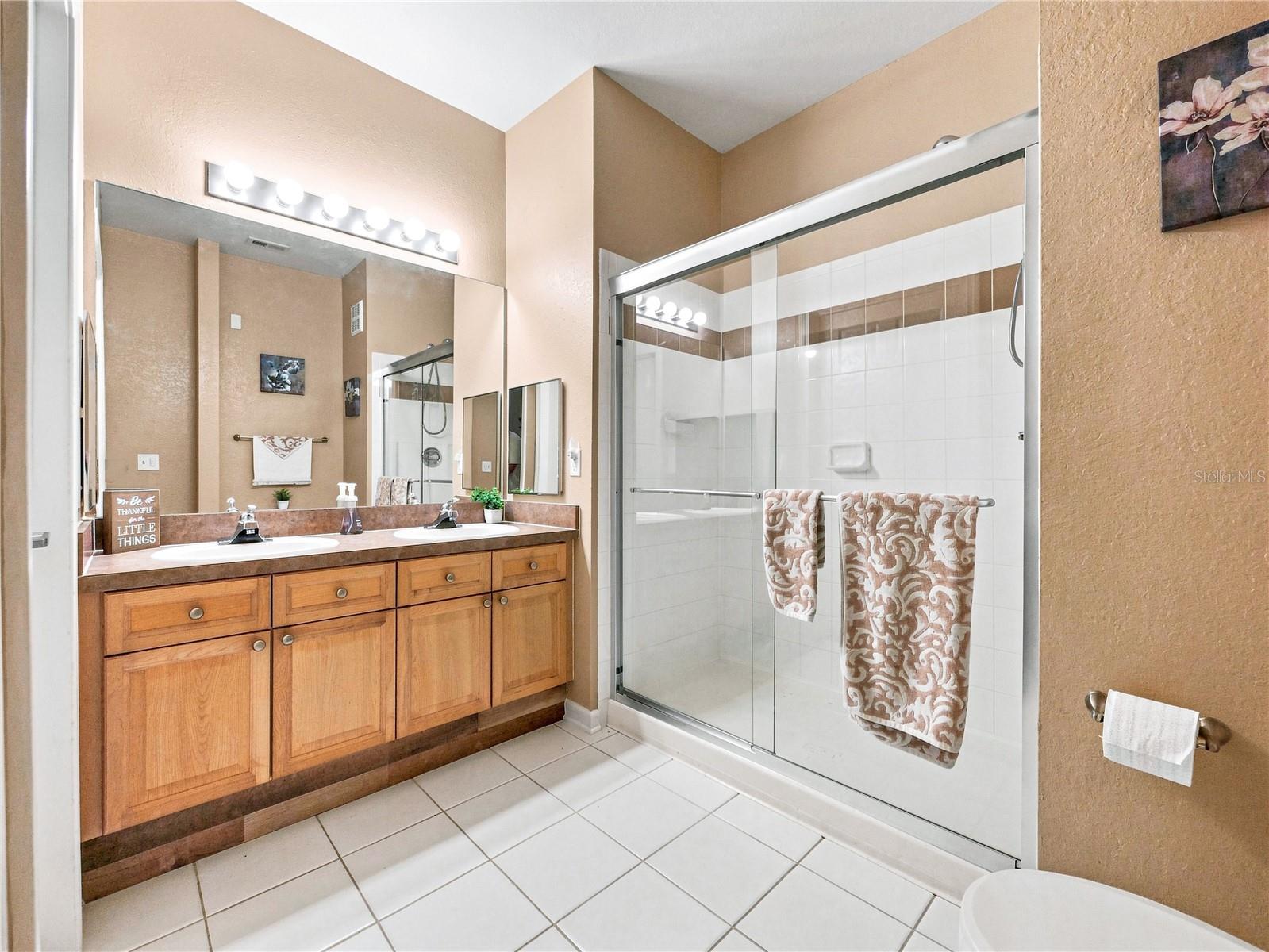 Primary Bathroom - 102 TERRACE RIDGE CIR #102, DAVENPORT