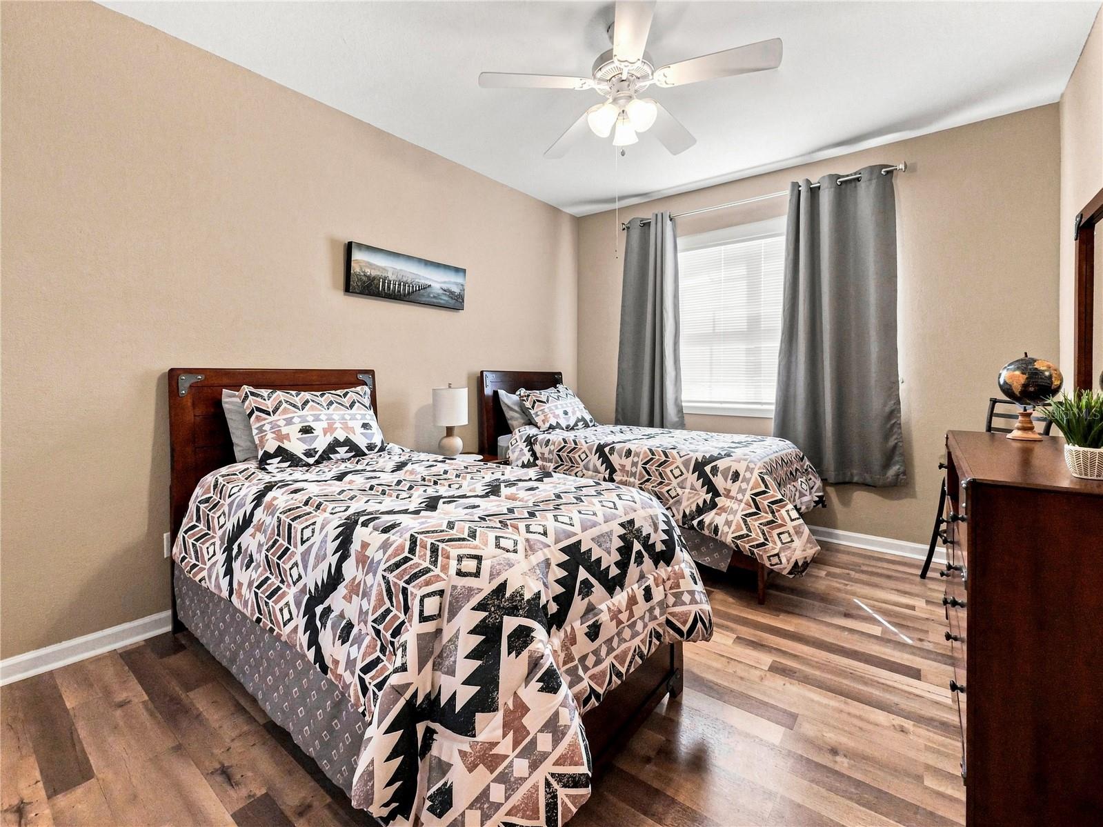 twin bedroom - 102 TERRACE RIDGE CIR #102, DAVENPORT