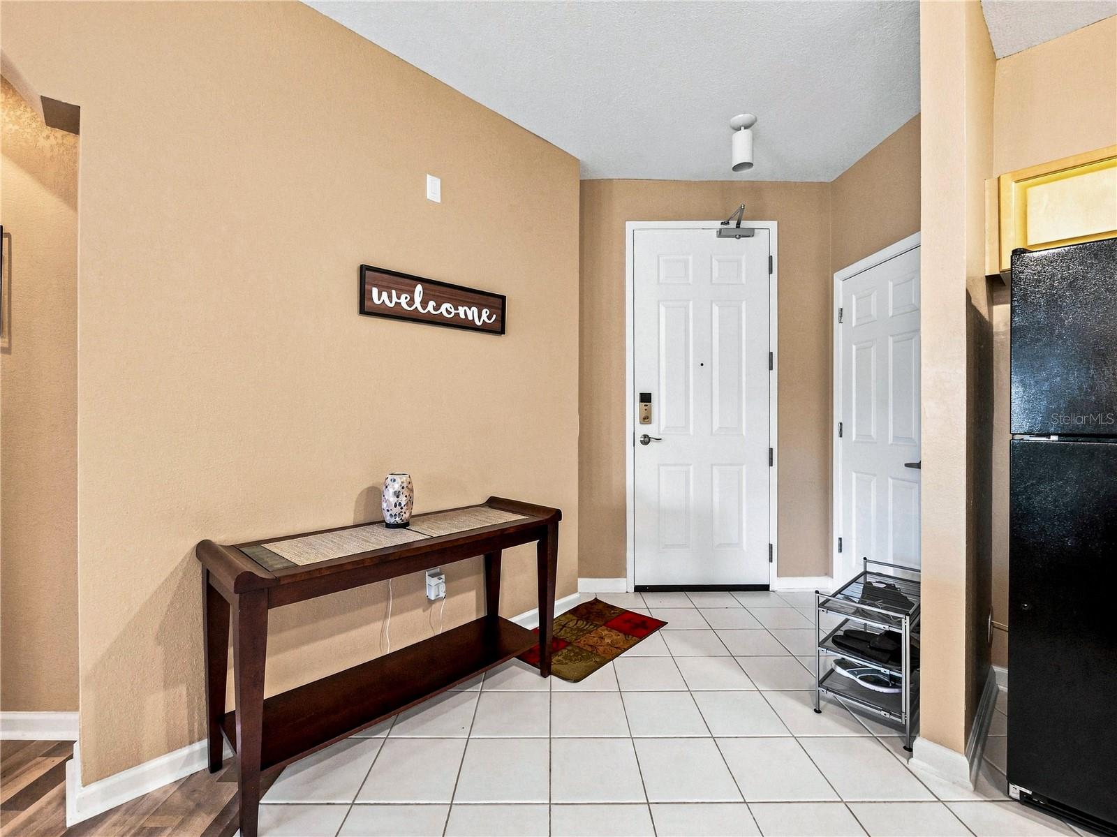 entrance area - 102 TERRACE RIDGE CIR #102, DAVENPORT