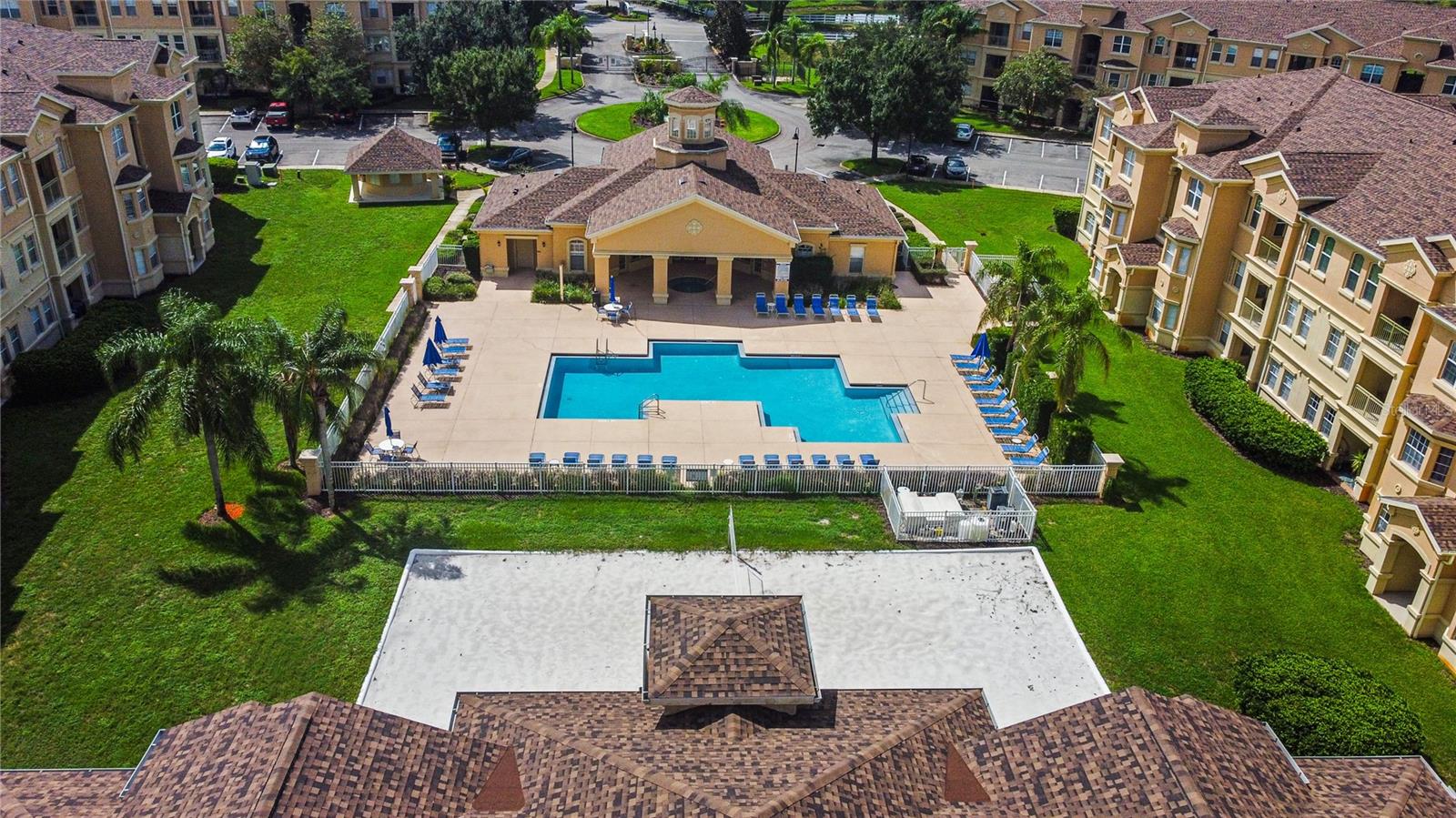 Community Pool and sand volleyball - 102 TERRACE RIDGE CIR #102, DAVENPORT