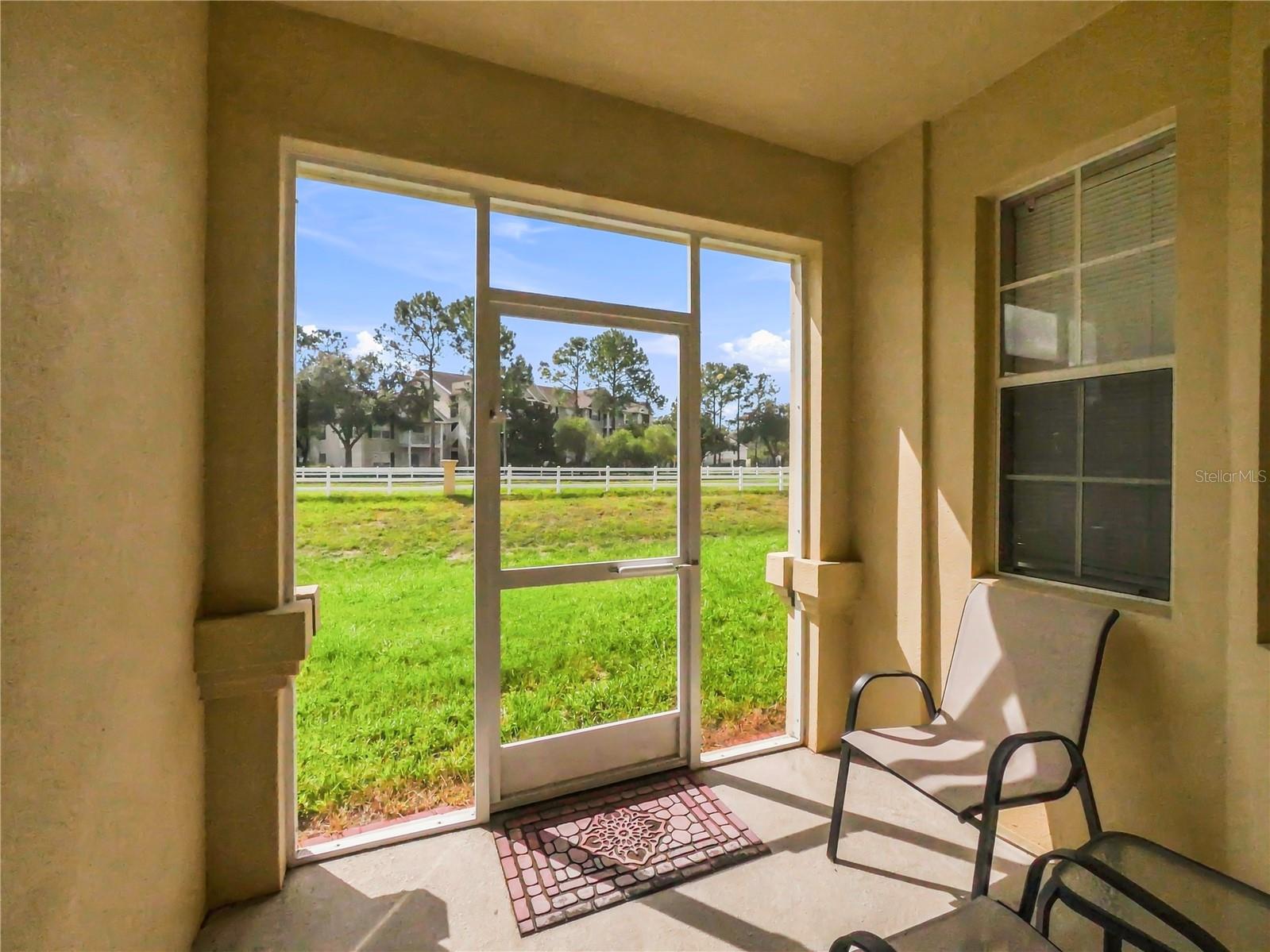 Screened in patio - 102 TERRACE RIDGE CIR #102, DAVENPORT