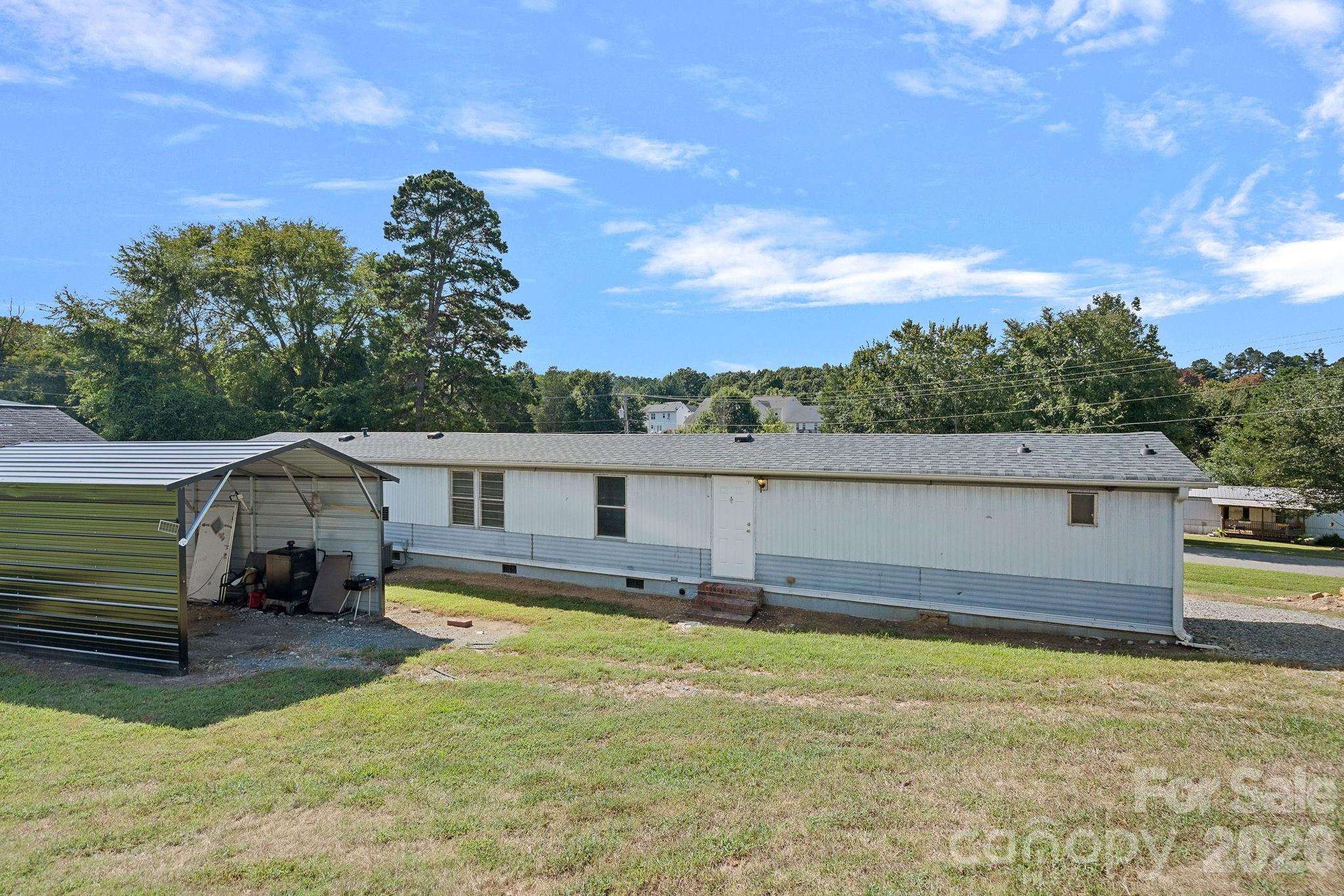 Single Family Residence at 1029 Cy Circle, Concord, photo 16 of 20