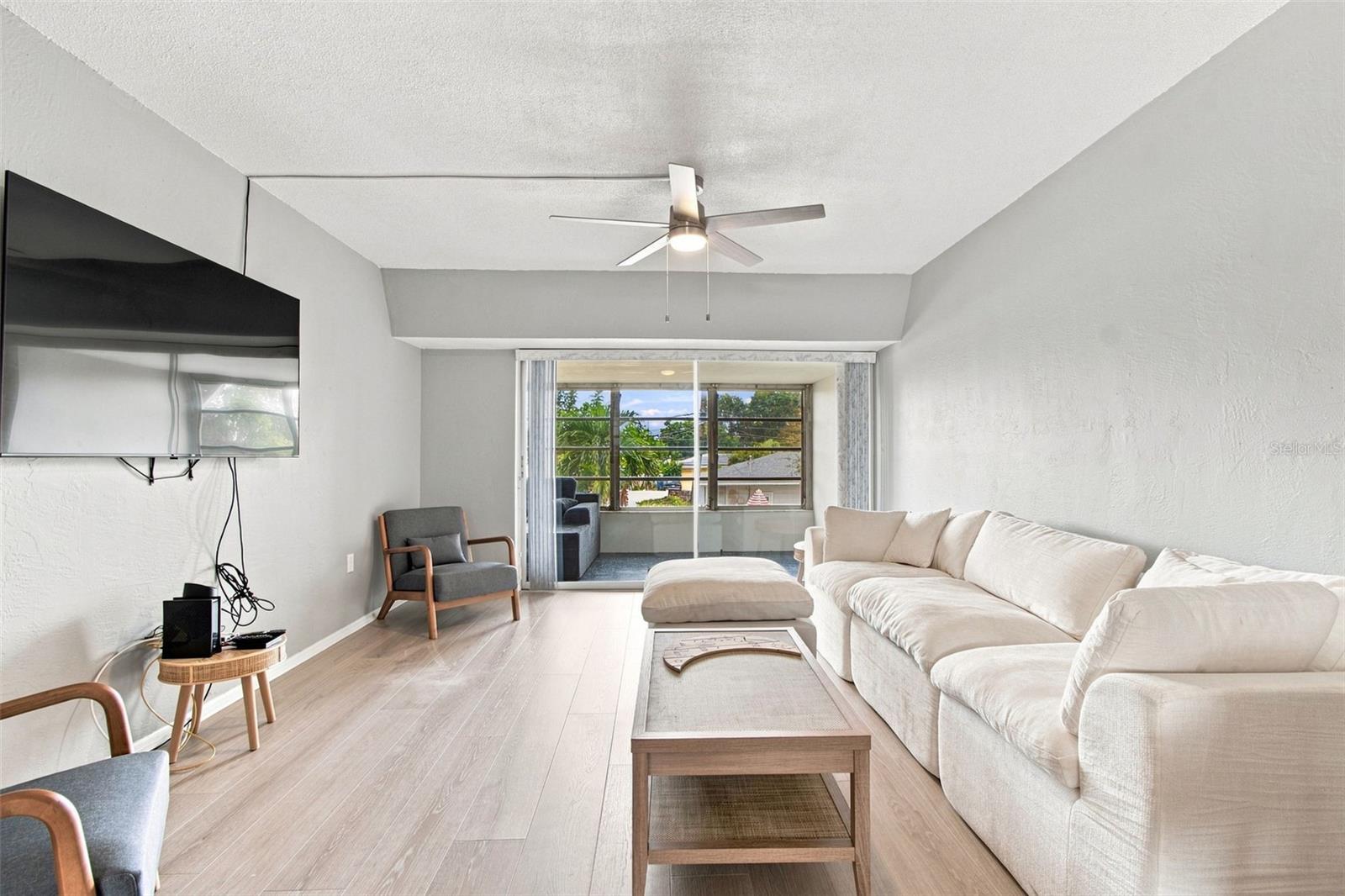 Condominium at 9945 47TH AVE N #205, ST PETERSBURG, photo 11 of 54