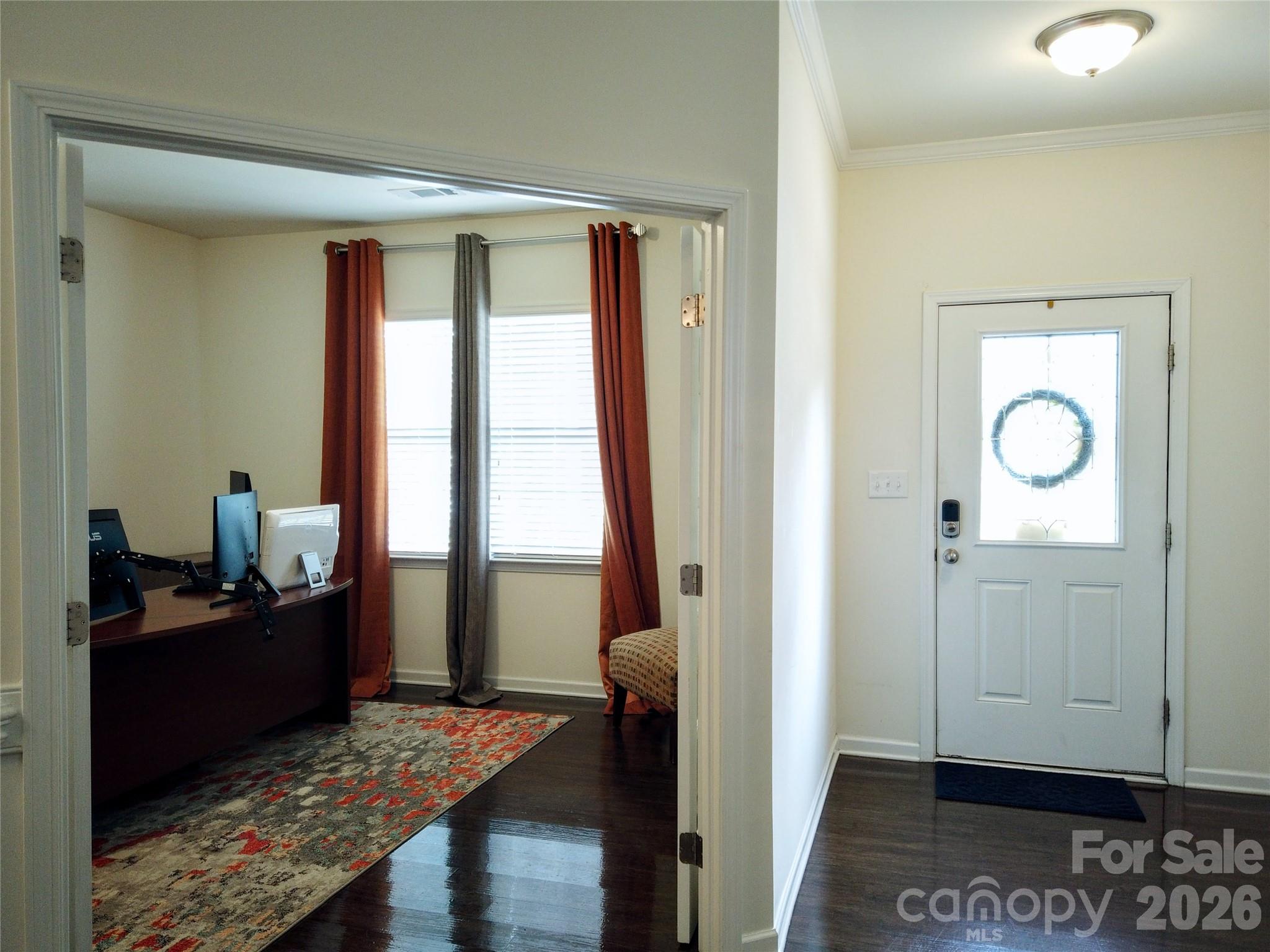 Single Family Residence at 113 Meadow Stream Drive, Mount Holly, photo 8 of 48