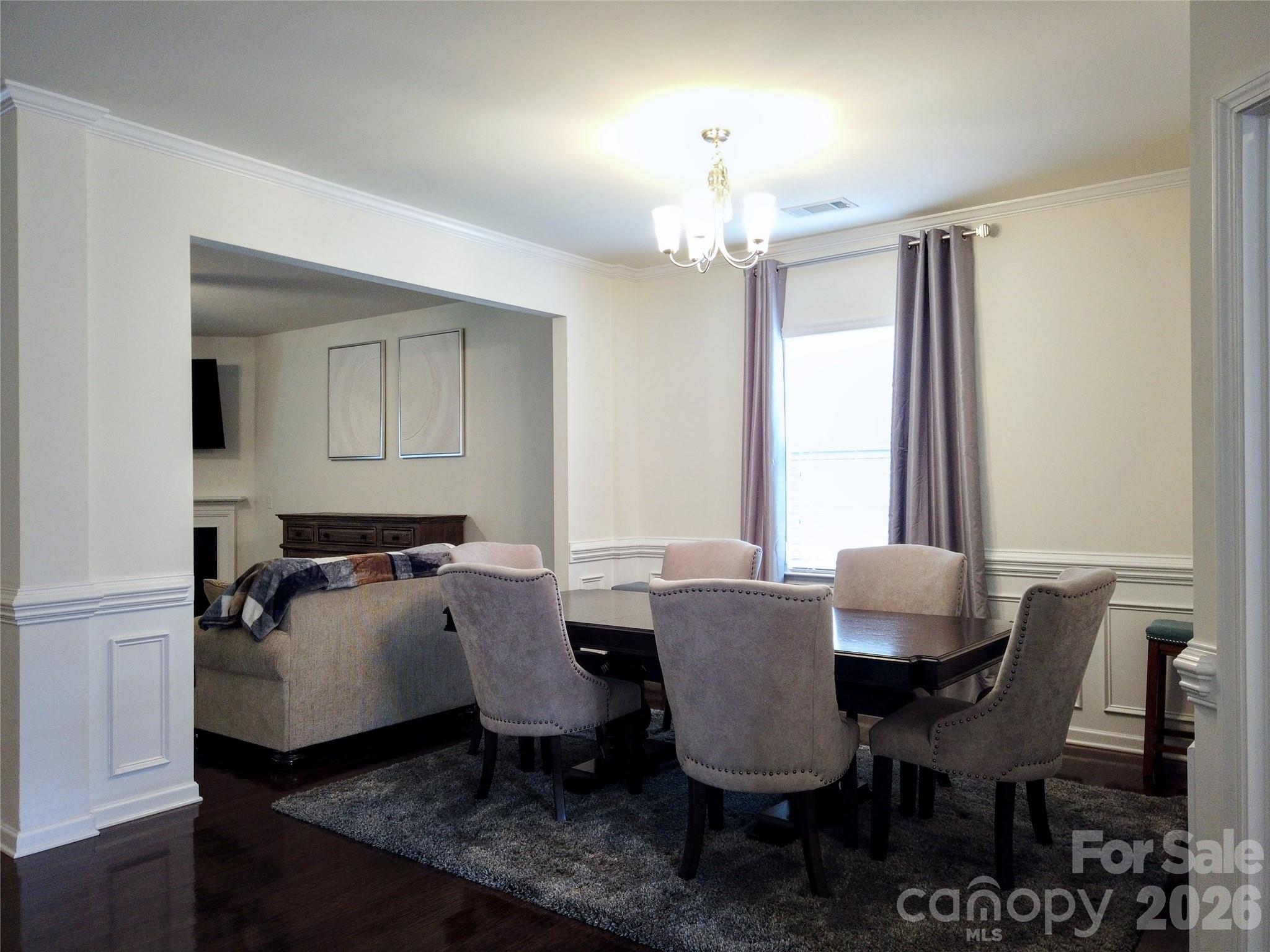 Single Family Residence at 113 Meadow Stream Drive, Mount Holly, photo 11 of 48