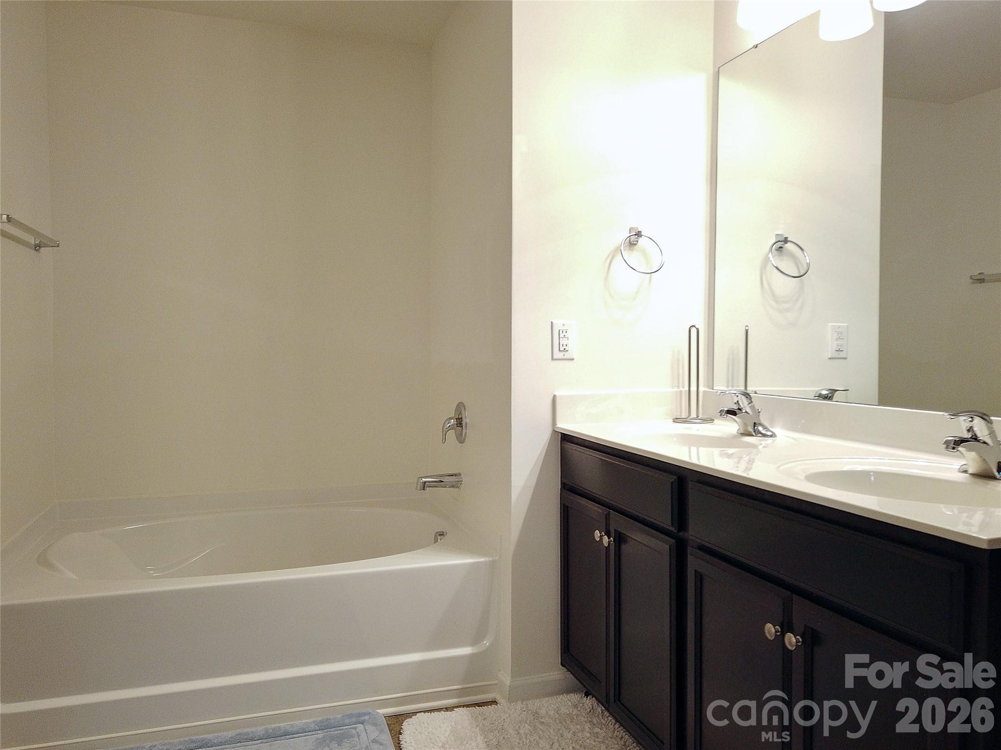 Single Family Residence at 113 Meadow Stream Drive, Mount Holly, photo 30 of 48