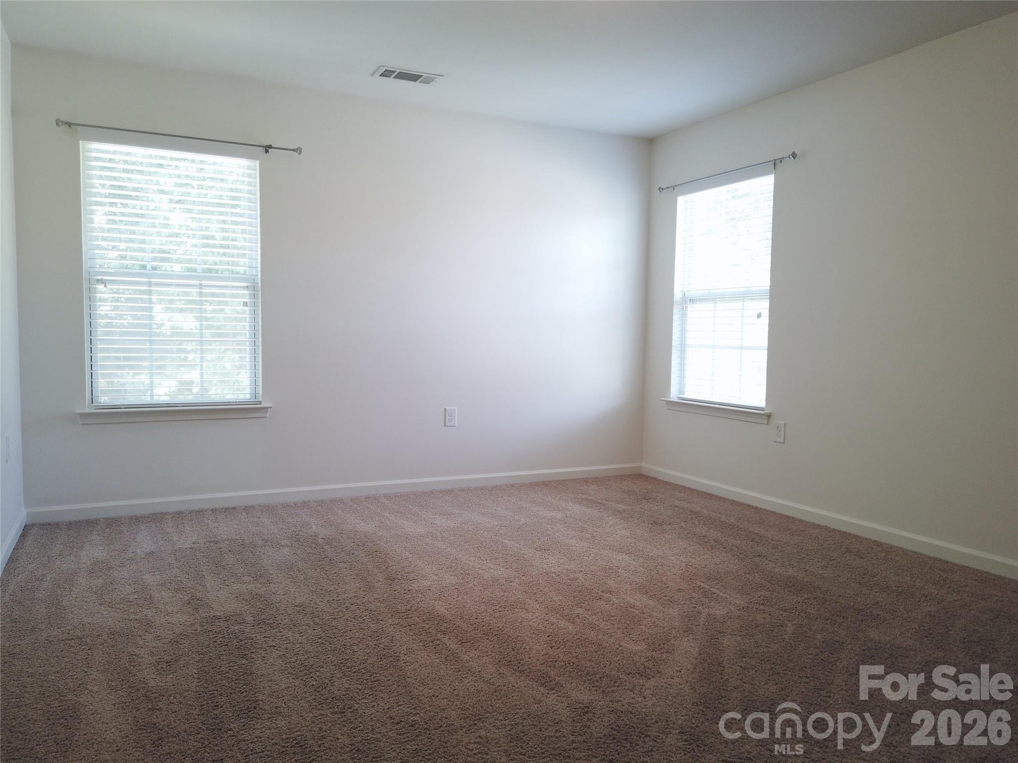 Single Family Residence at 113 Meadow Stream Drive, Mount Holly, photo 38 of 48