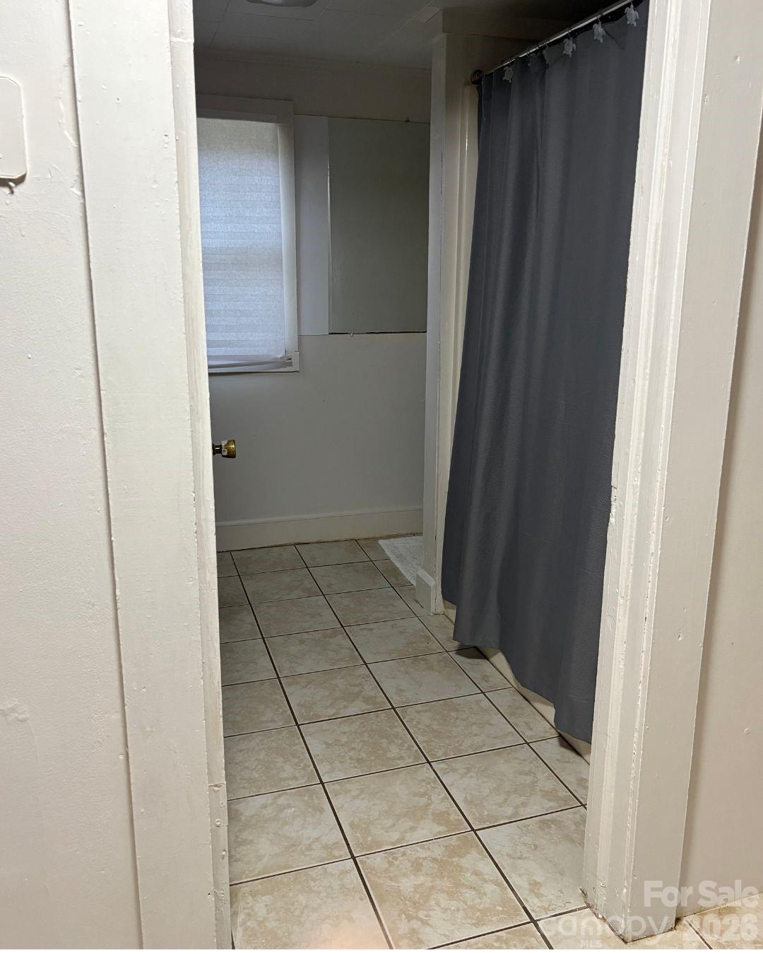 Single Family Residence at 612 24th Street SW, Hickory, photo 10 of 15