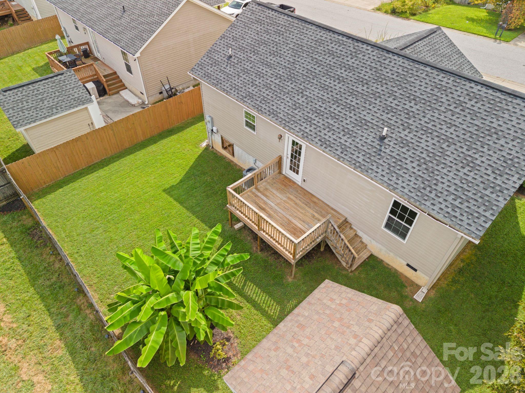 Single Family Residence at 78 W Newberry Drive, Fletcher, photo 2 of 27