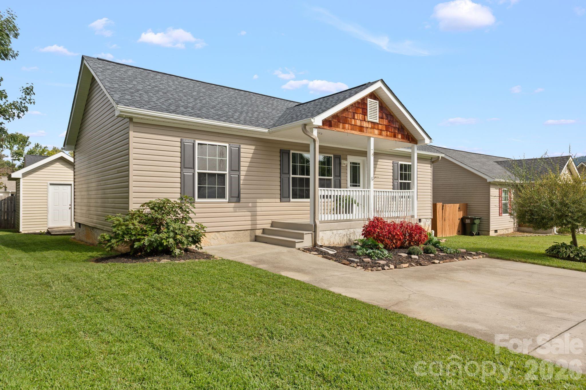 Single Family Residence at 78 W Newberry Drive, Fletcher, photo 24 of 27