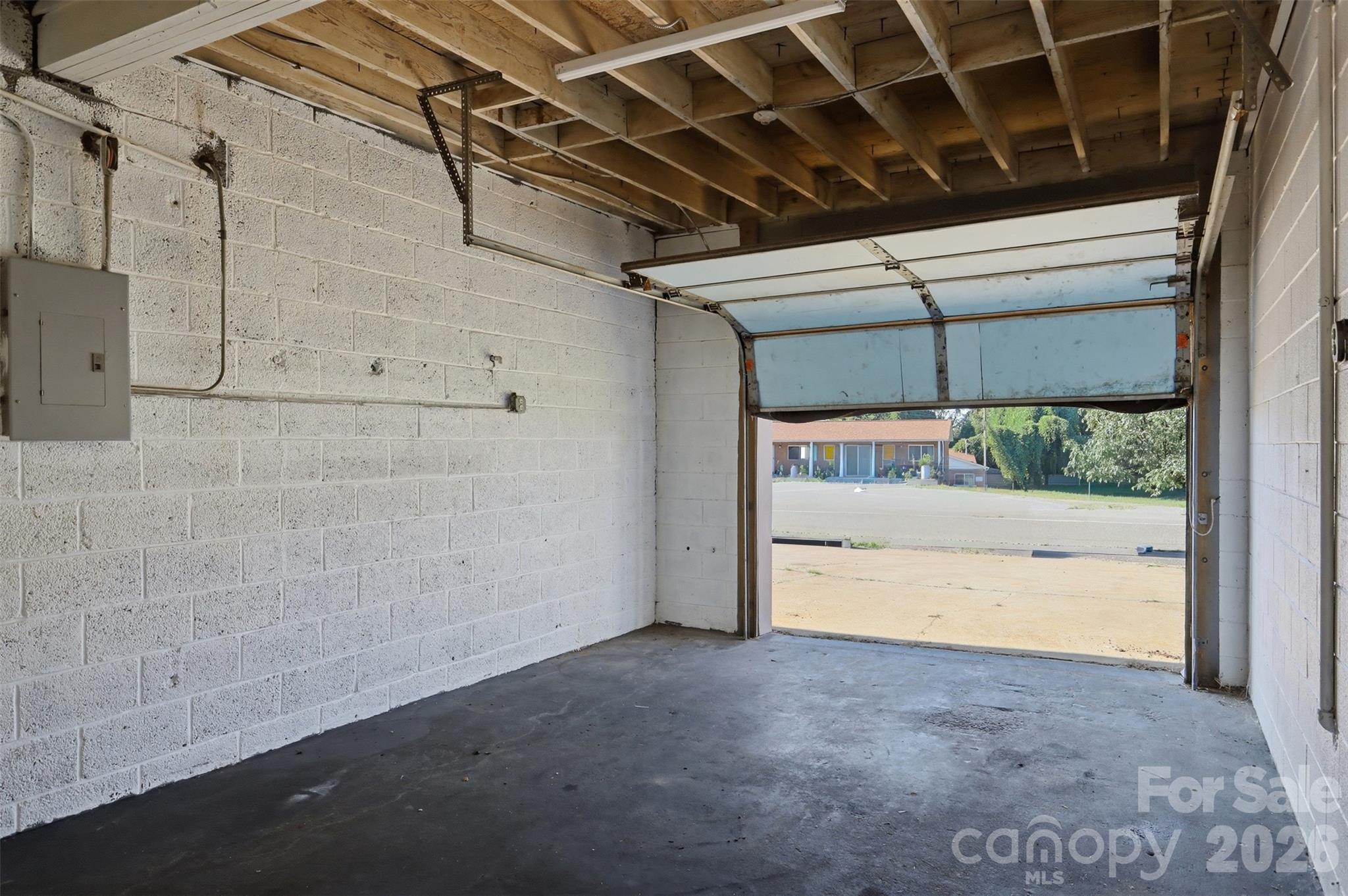 Automotive at 679 E Main Avenue, Taylorsville, photo 16 of 24