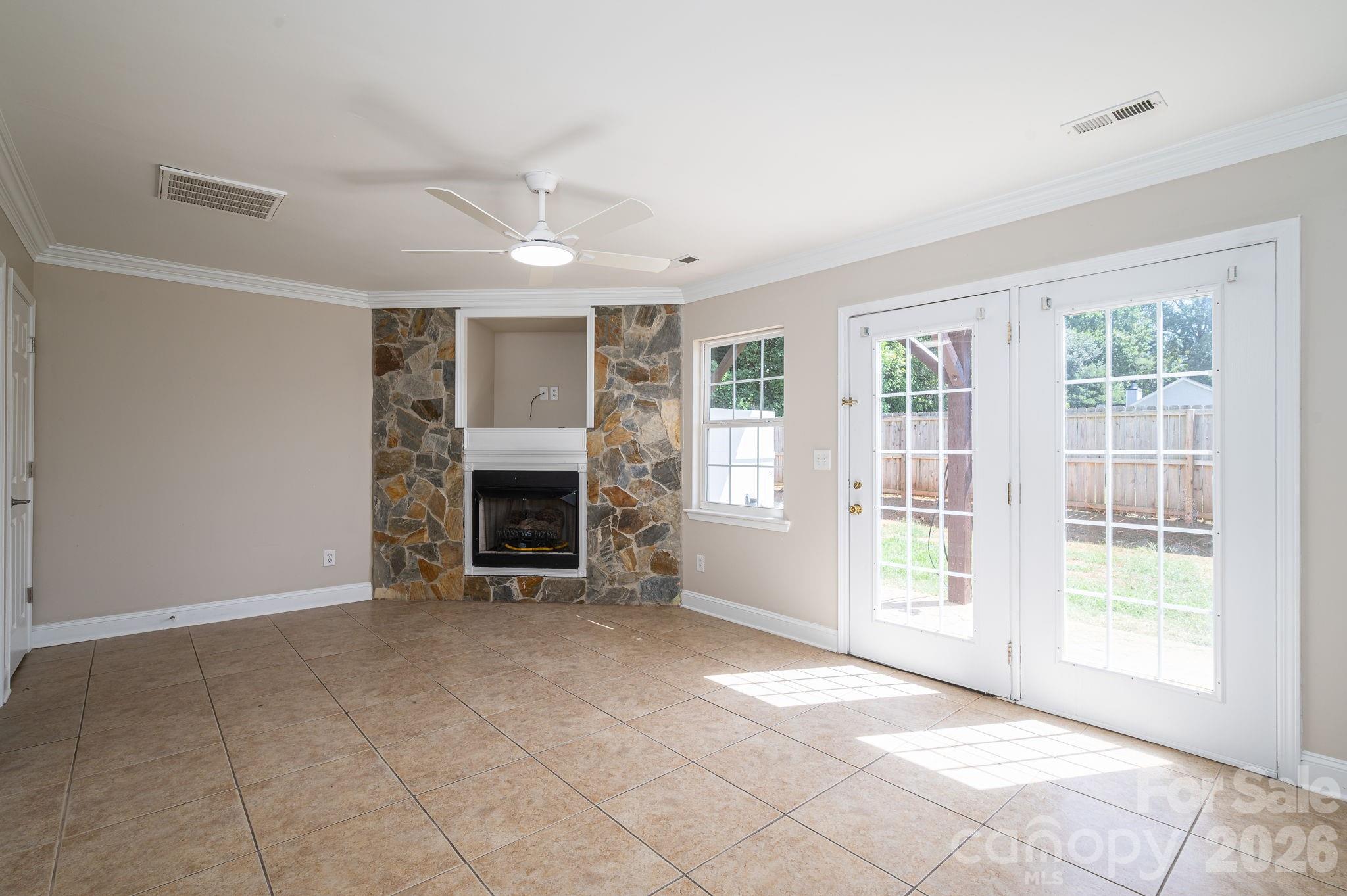 Townhouse at 233 Southgate Lane, Mount Holly, photo 24 of 43