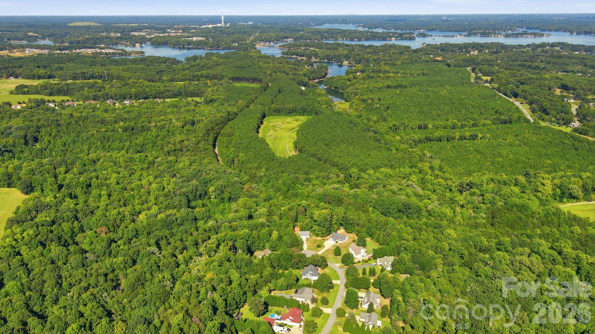 The cul-de-sac at the end of Fly A Way Drive and Lake Norman from above! - 6530 Fly A Way Drive, Denver