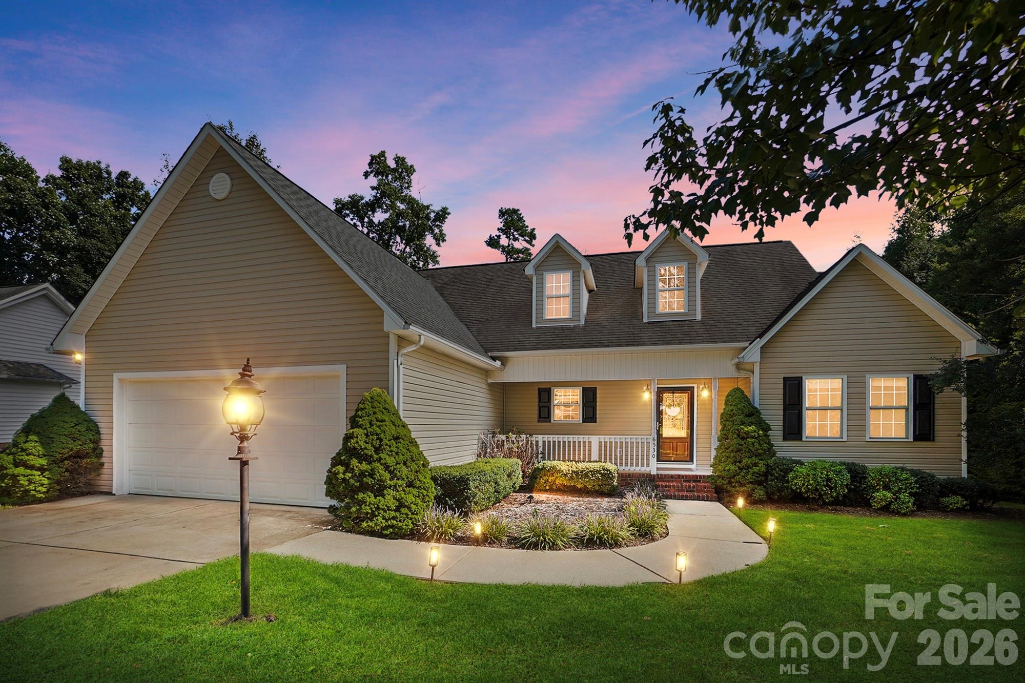 Single Family Residence at 6530 Fly A Way Drive, Denver, photo 37 of 37