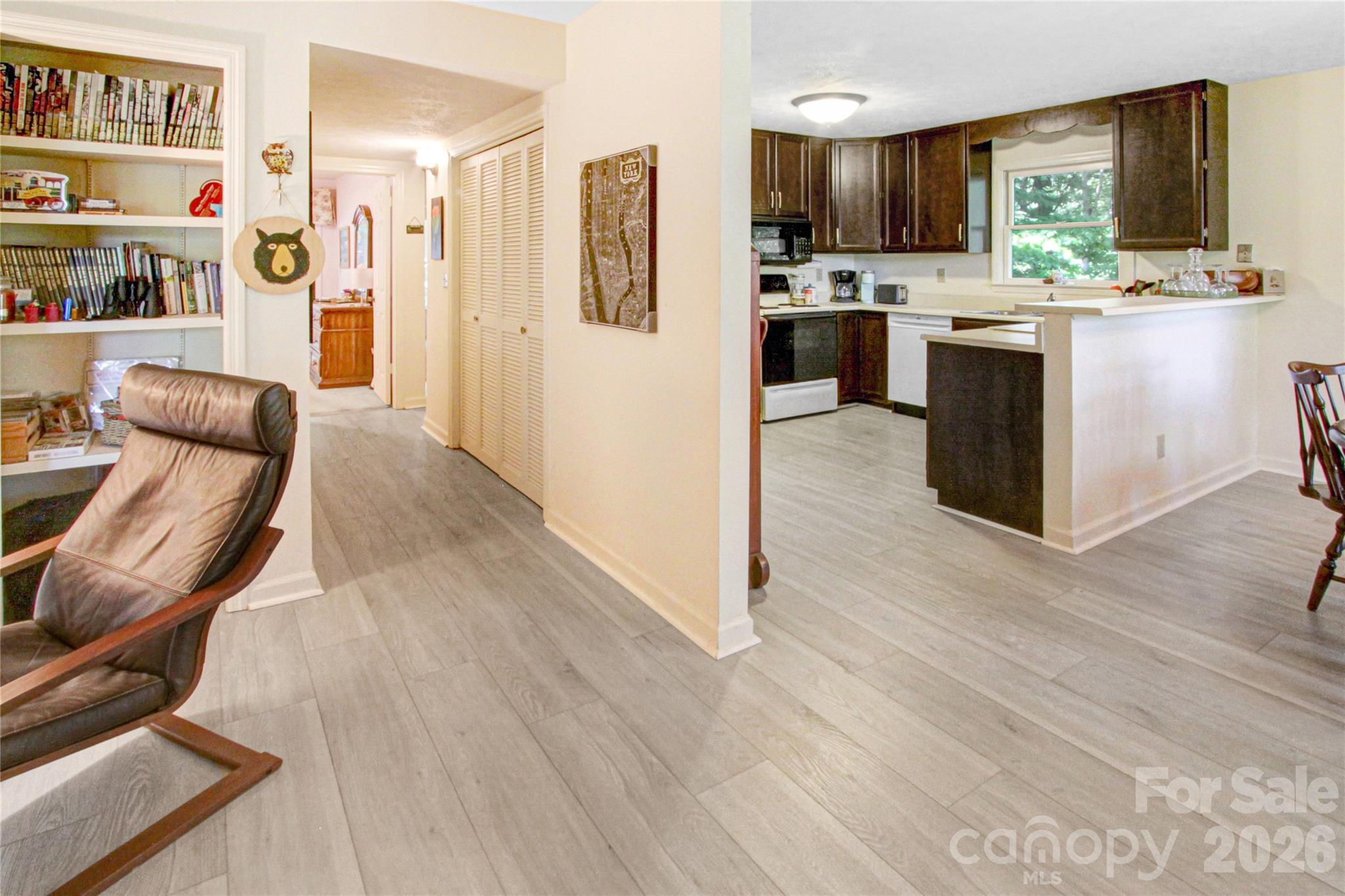 Condominium at 73 Toxaway Views Drive, Lake Toxaway, photo 17 of 42