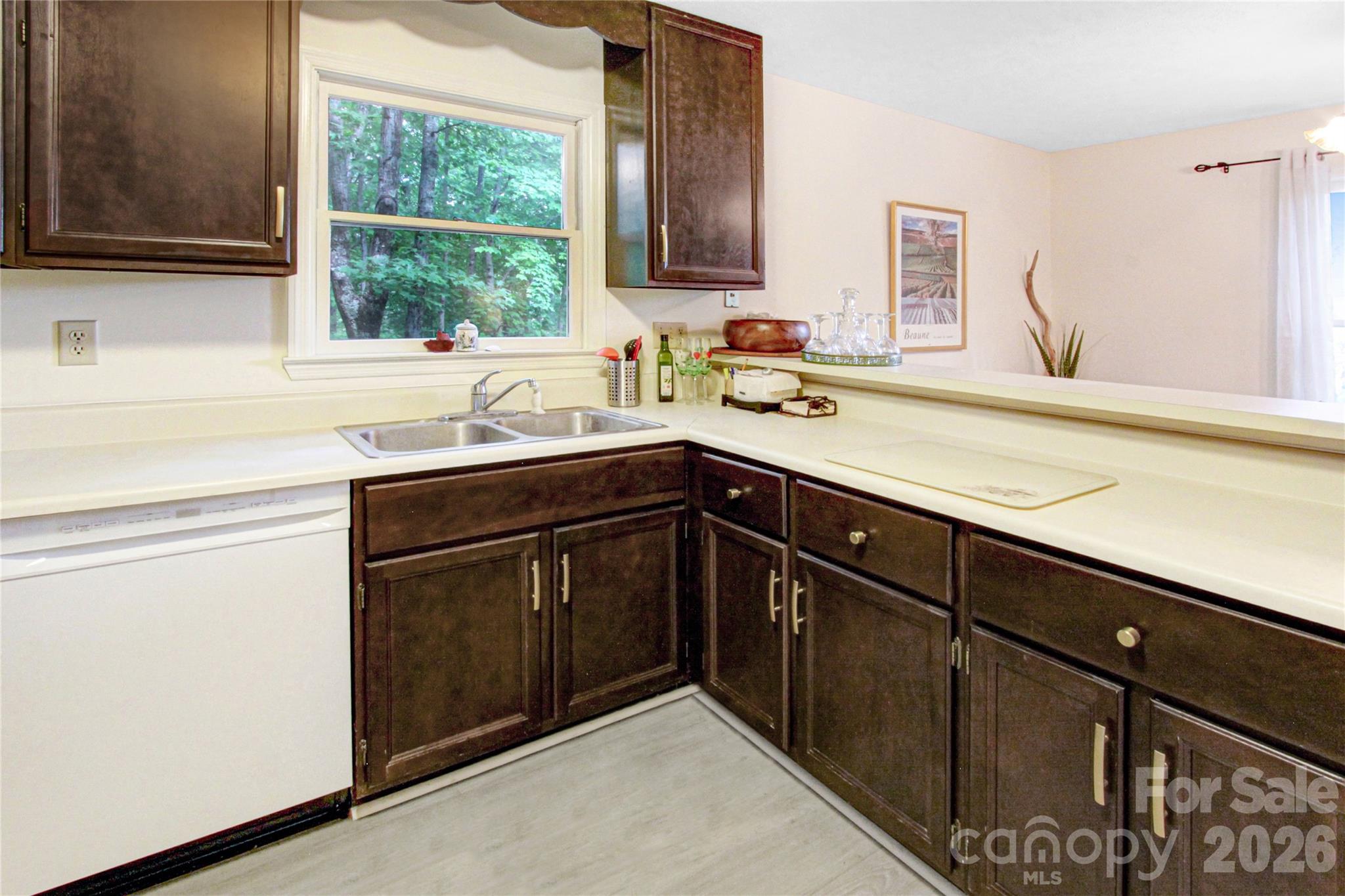 Condominium at 73 Toxaway Views Drive, Lake Toxaway, photo 20 of 42