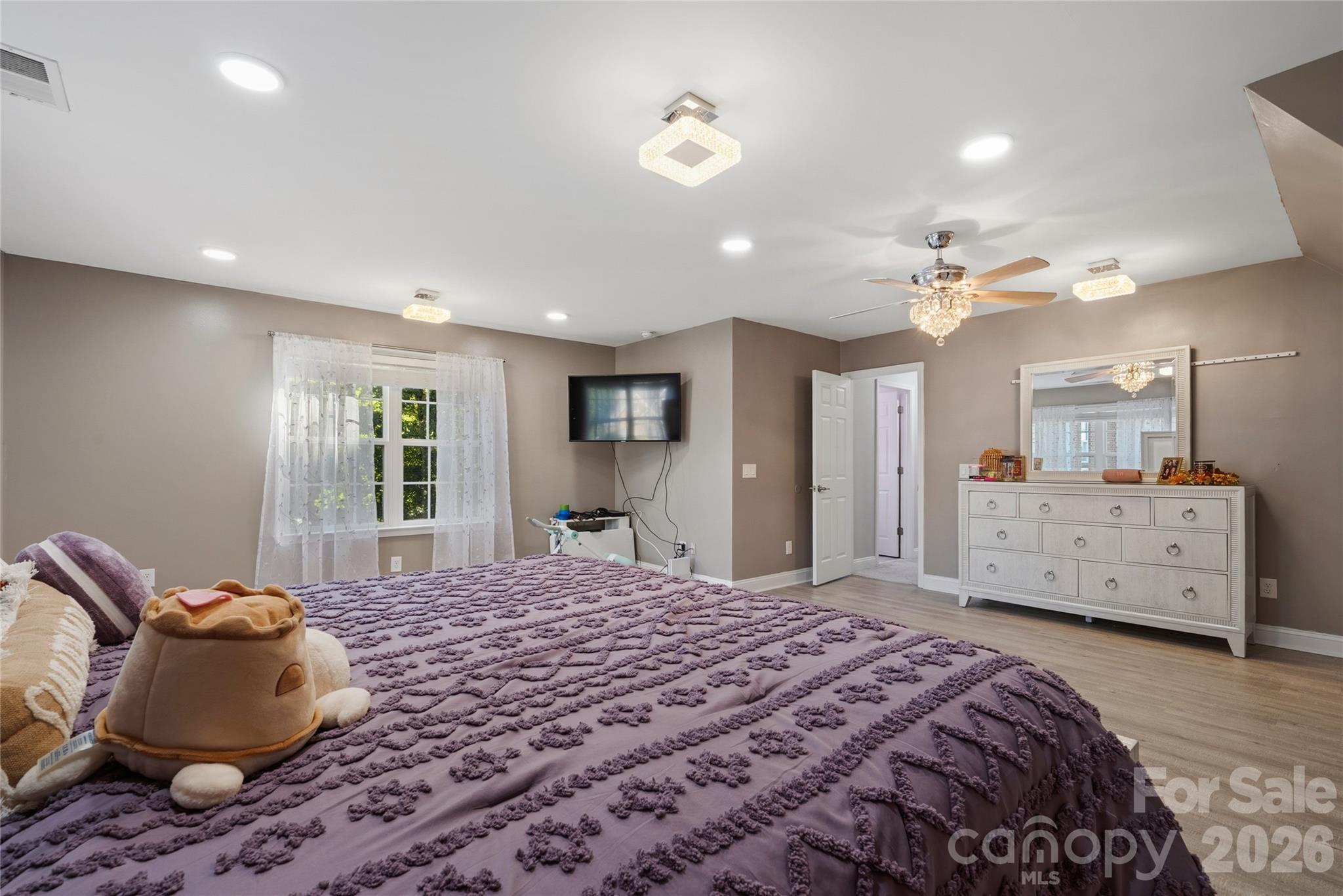 Single Family Residence at 2612 Albatross Lane, Matthews, photo 25 of 33