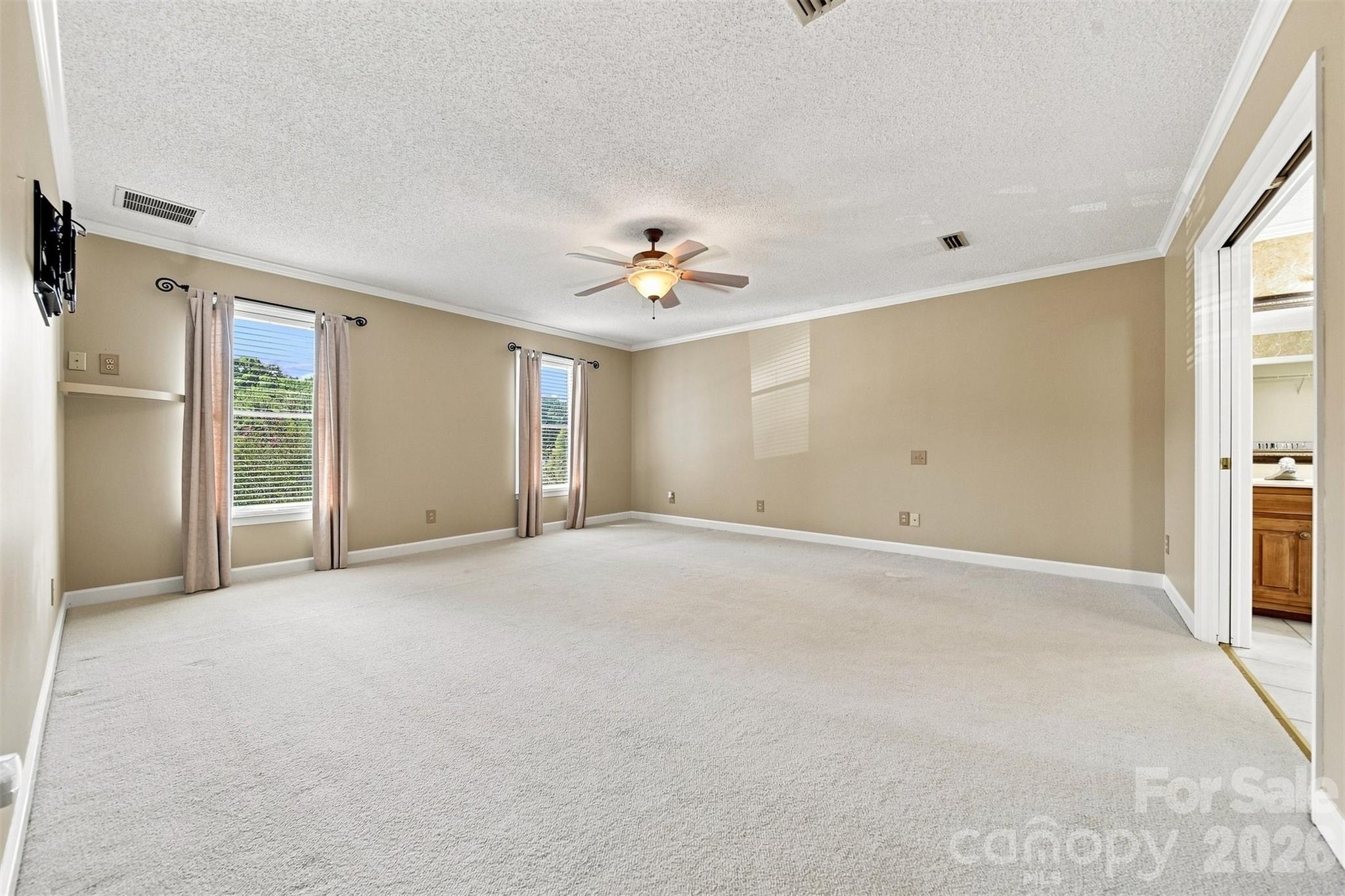 Single Family Residence at 555 19th Avenue Lane NW, Hickory, photo 18 of 48