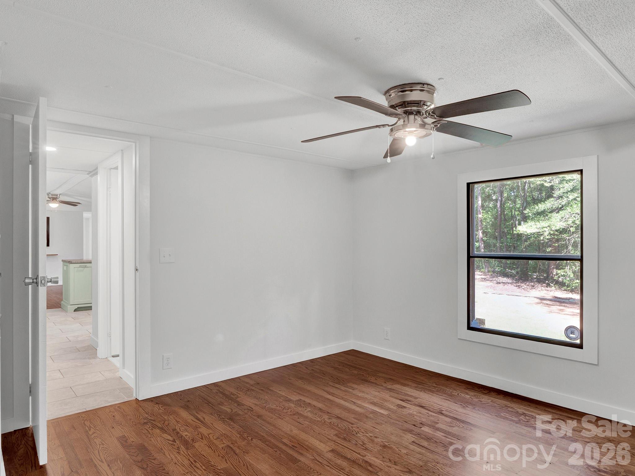 Single Family Residence at 6303 Griffin Road, Lancaster, photo 12 of 31