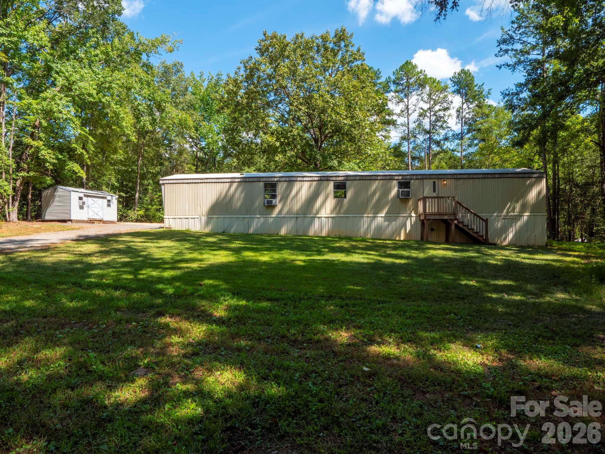 Single Family Residence at 6303 Griffin Road, Lancaster, photo 27 of 31