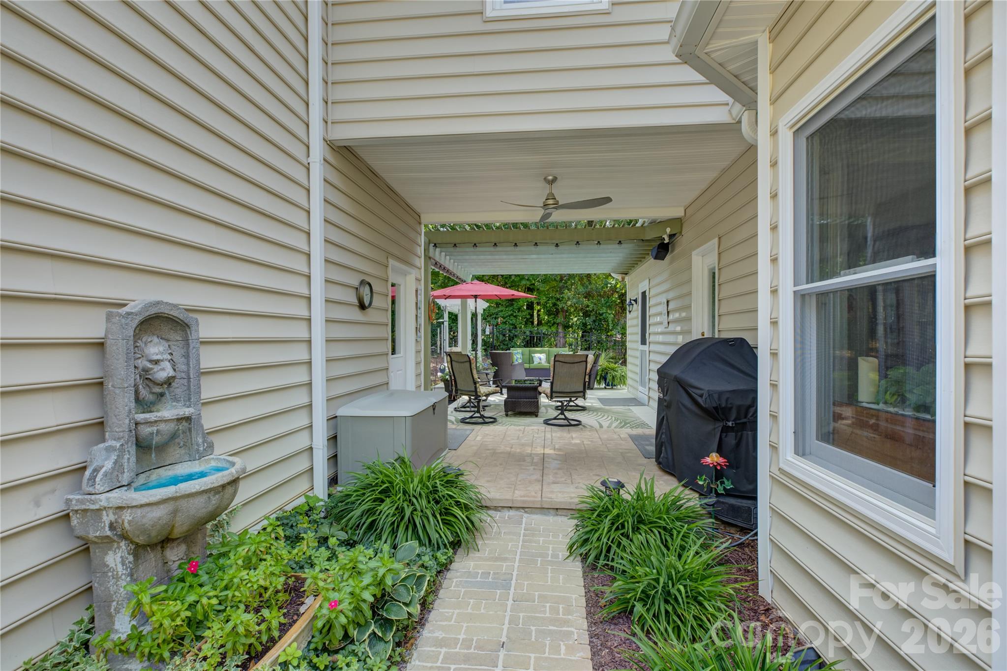 Single Family Residence at 946 Lake Club Drive, Rock Hill, photo 40 of 48