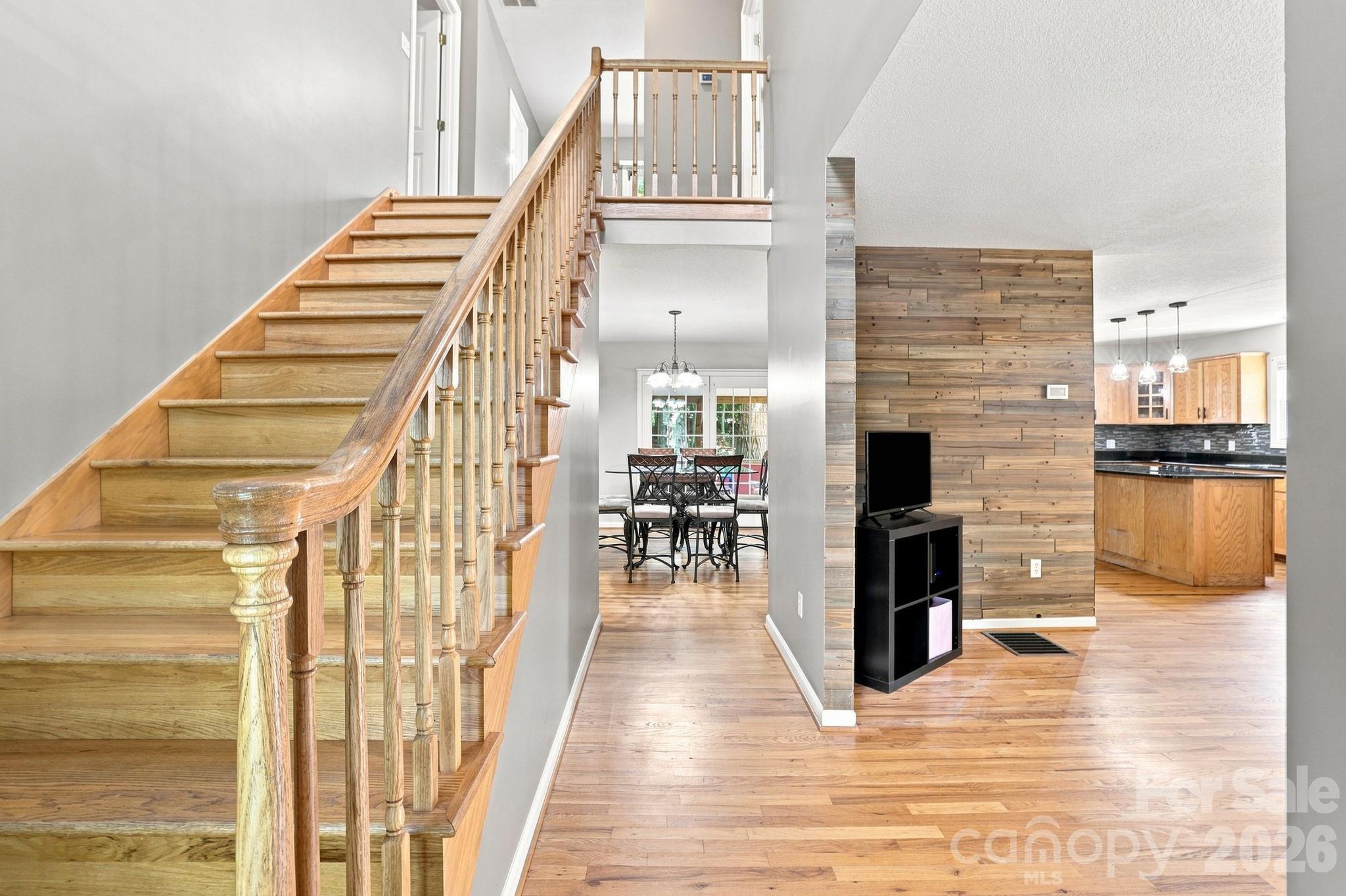 Single Family Residence at 95 Holly Ridge Road, Waynesville, photo 5 of 43