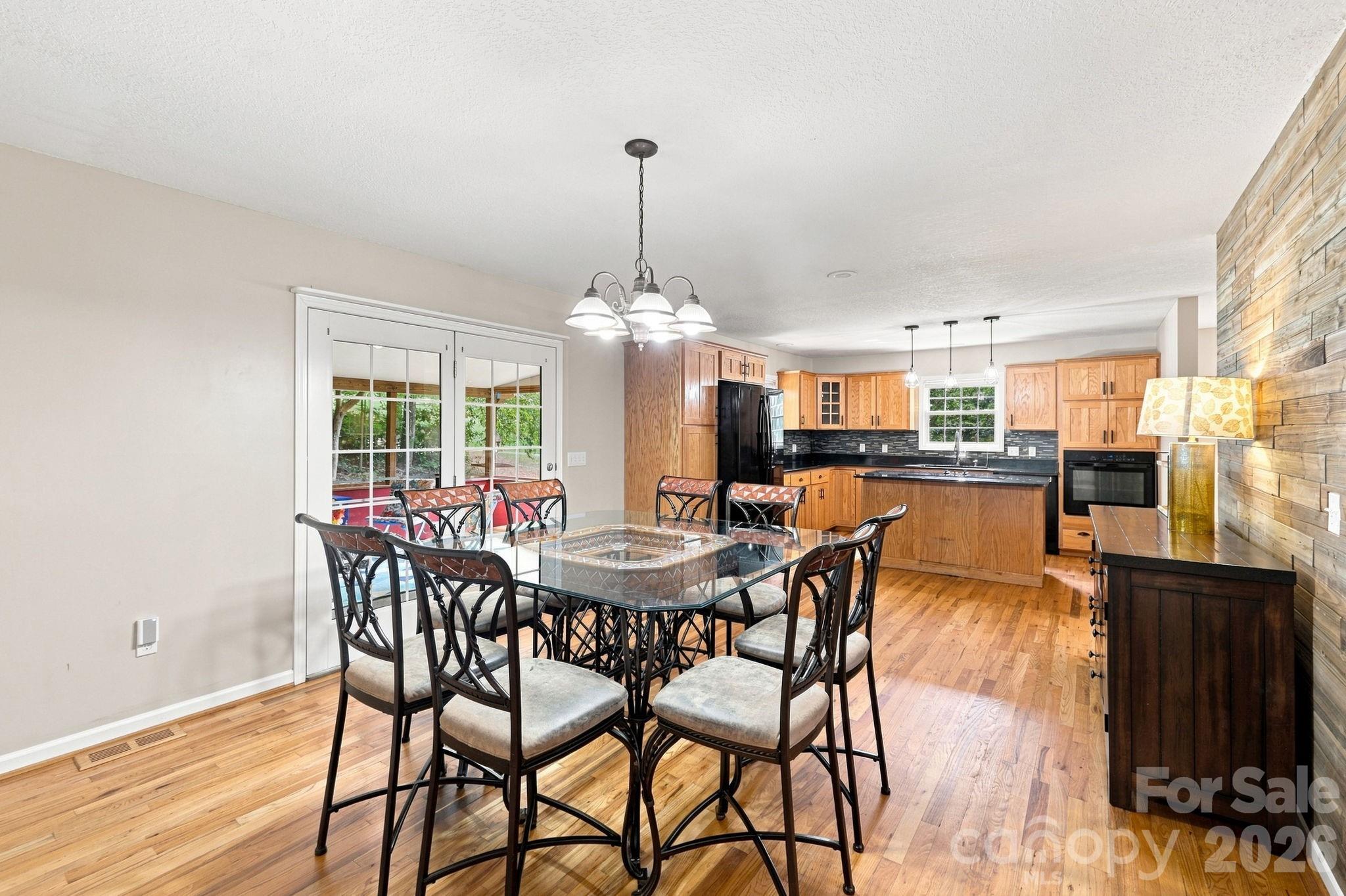 Single Family Residence at 95 Holly Ridge Road, Waynesville, photo 13 of 43