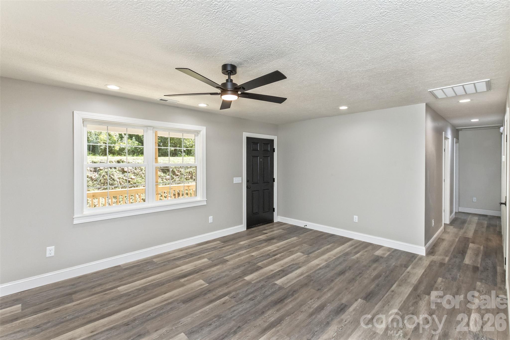 Living Room front entrance - 340 Matthew Lane, Canton