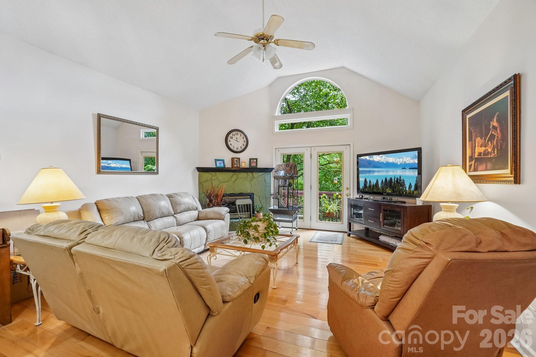 Single Family Residence at 650 Creek Side Drive, Maggie Valley, photo 4 of 32