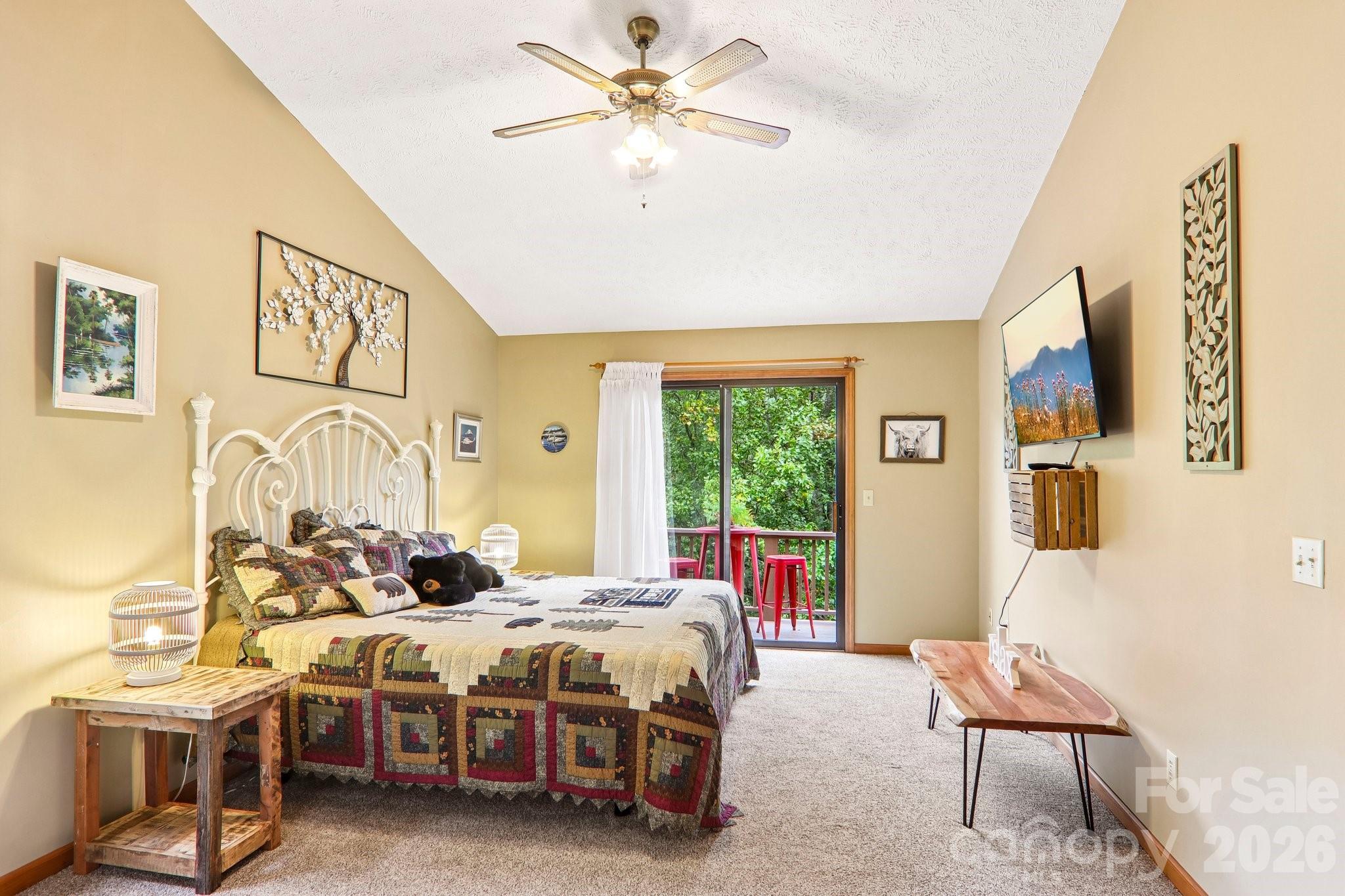upstairs primary bedroom #1 - 36 Nicholas Lane, Maggie Valley