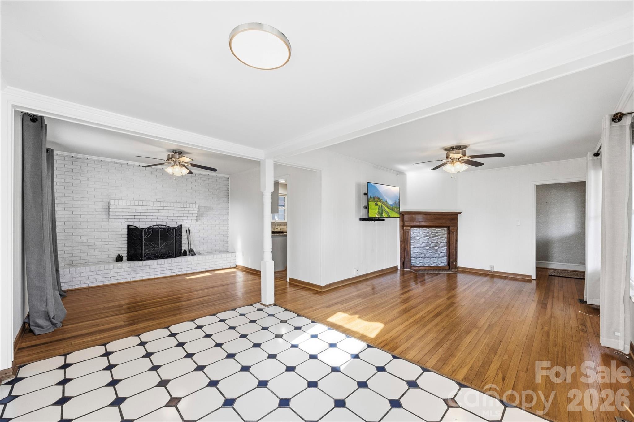 Single Family Residence at 118 Montevista Drive, Kings Mountain, photo 8 of 39