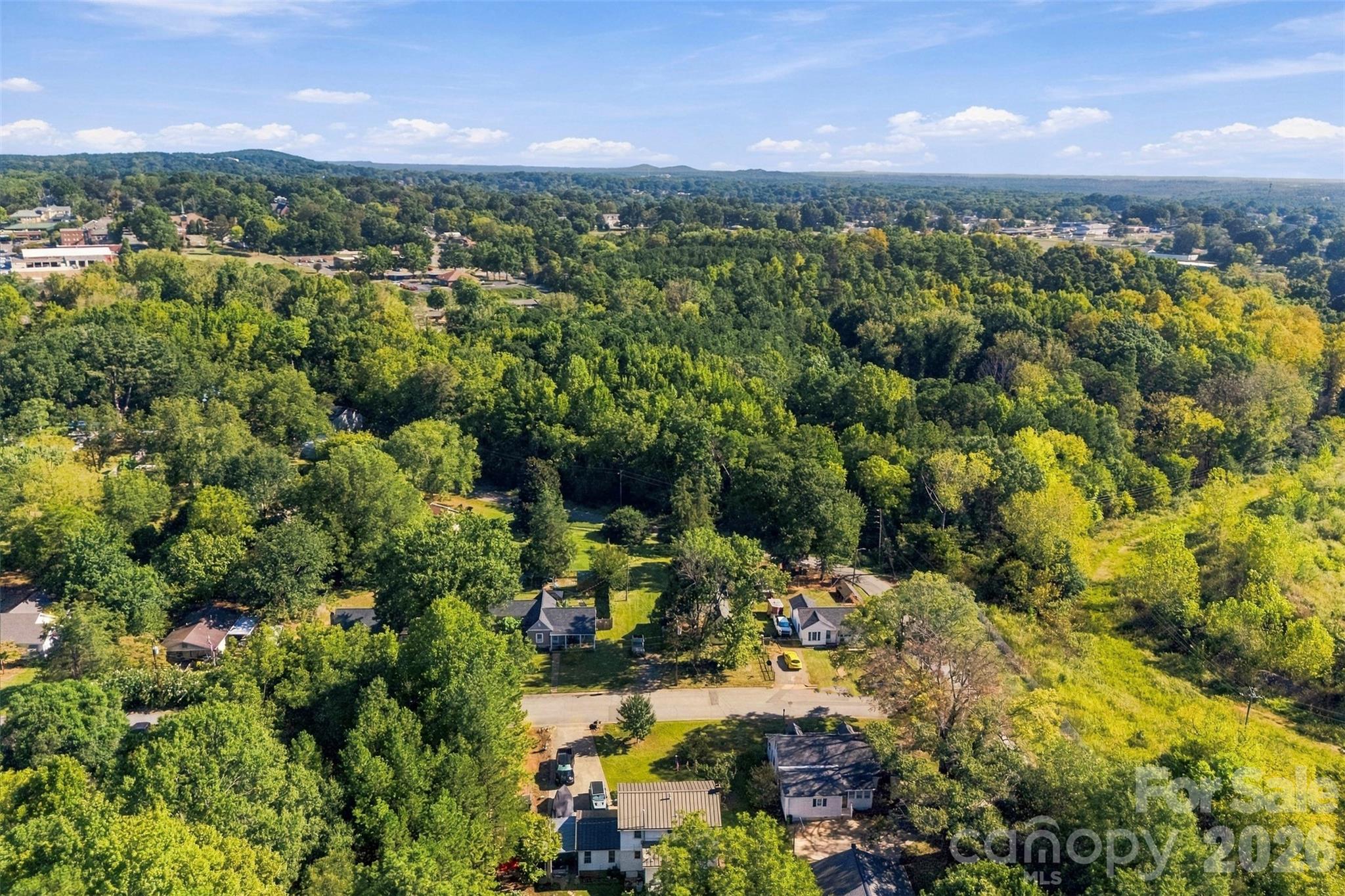 Single Family Residence at 118 Montevista Drive, Kings Mountain, photo 37 of 39