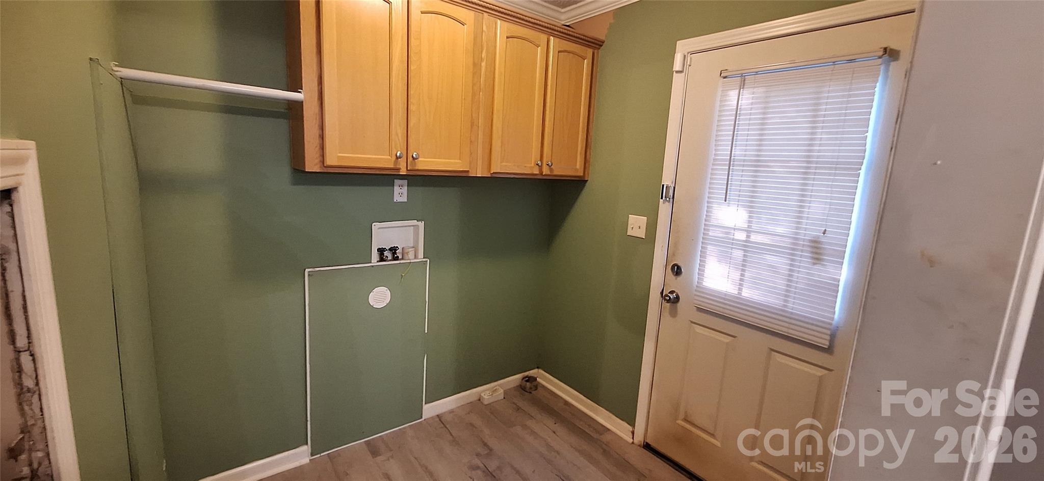 Laundry Room - 120 Otto Road, Cherryville