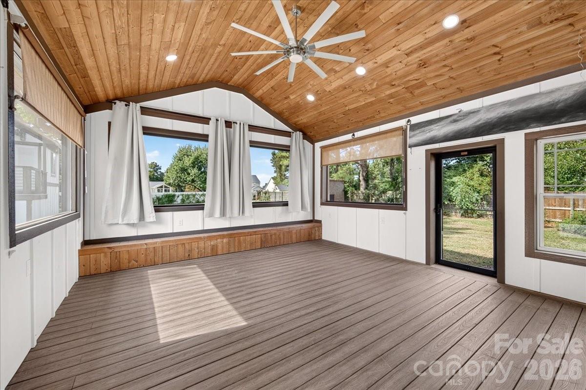 Single Family Residence at 2519 Matthews Mint Hill Road, Matthews, photo 18 of 44