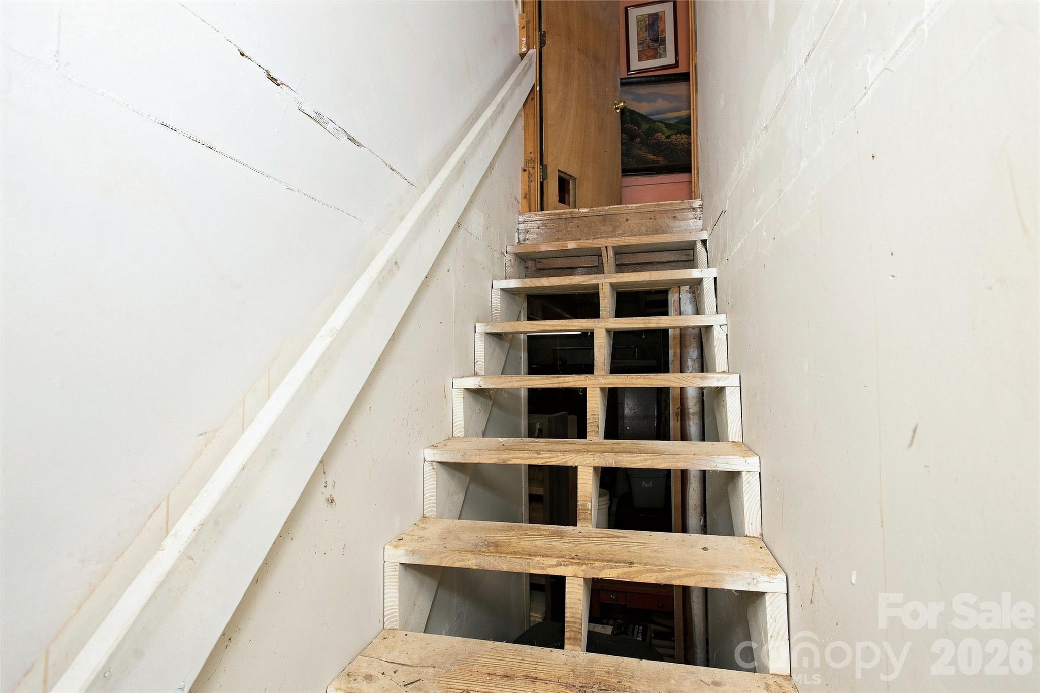 Single Family Residence at 118 Marys Way, Marshall, photo 41 of 48