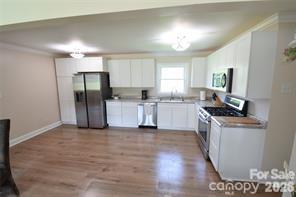 Single Family Residence at 902 Carmel Drive, Gastonia, photo 7 of 28