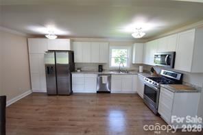 Single Family Residence at 902 Carmel Drive, Gastonia, photo 9 of 28