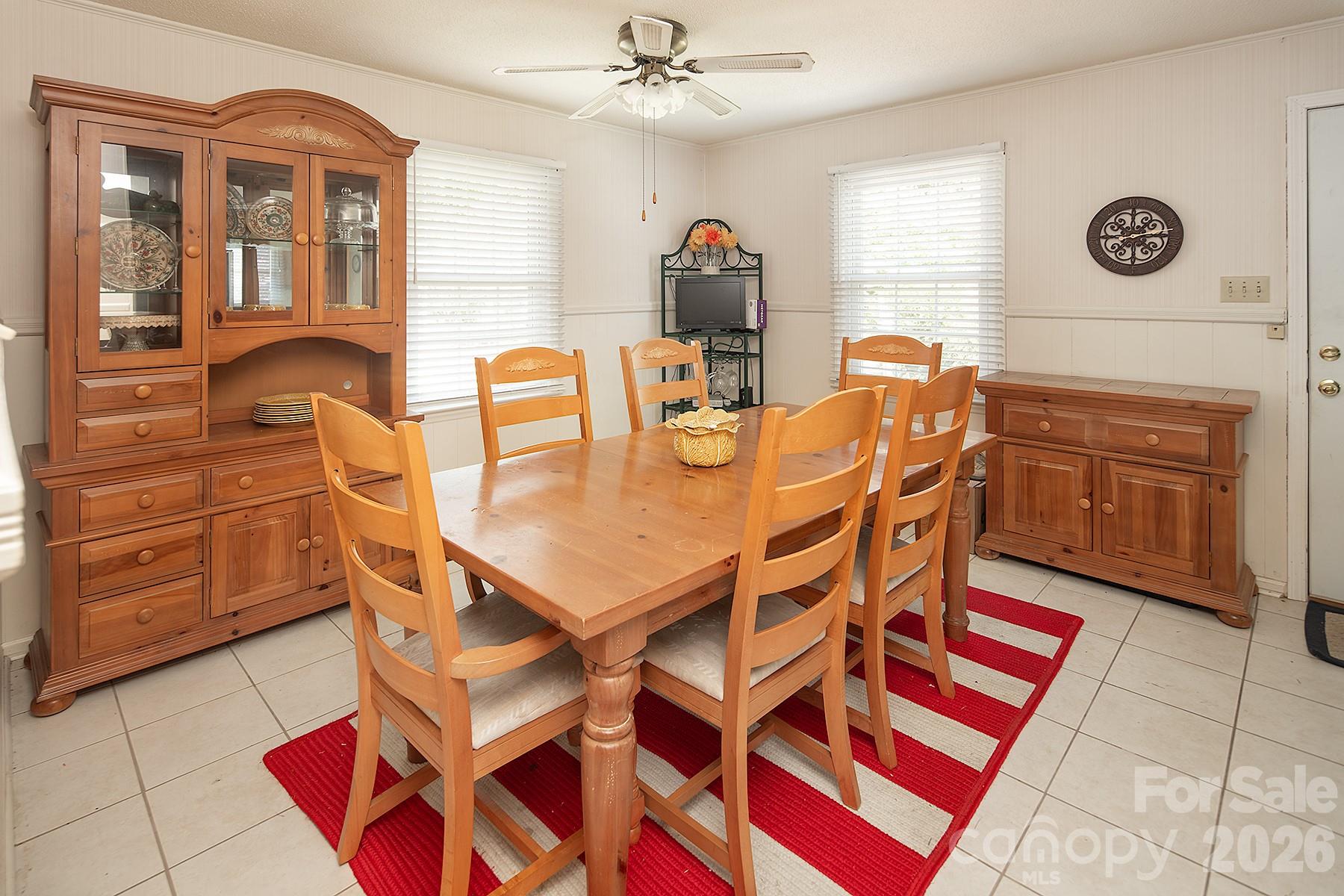 Single Family Residence at 334 Fairway Shores Road, Mount Gilead, photo 8 of 31