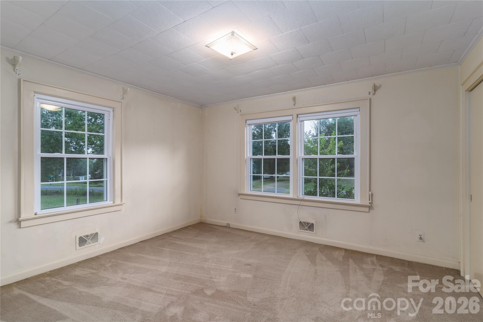 Single Family Residence at 5271 Harris Farm Road, Hickory, photo 32 of 46