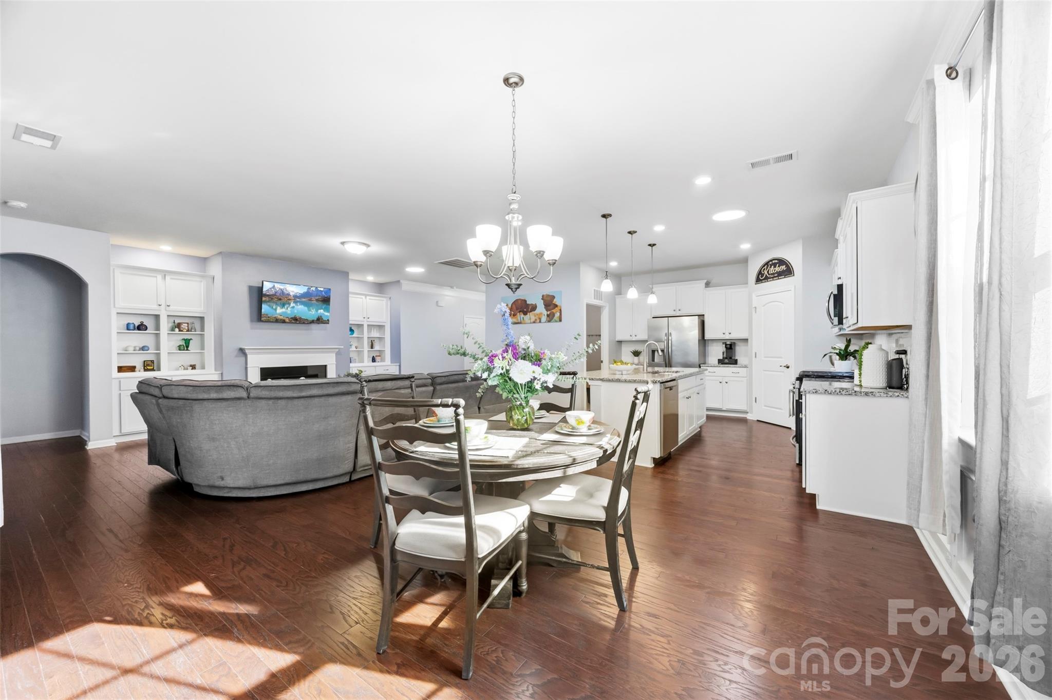 Single Family Residence at 140 Picasso Trail, Mount Holly, photo 12 of 37