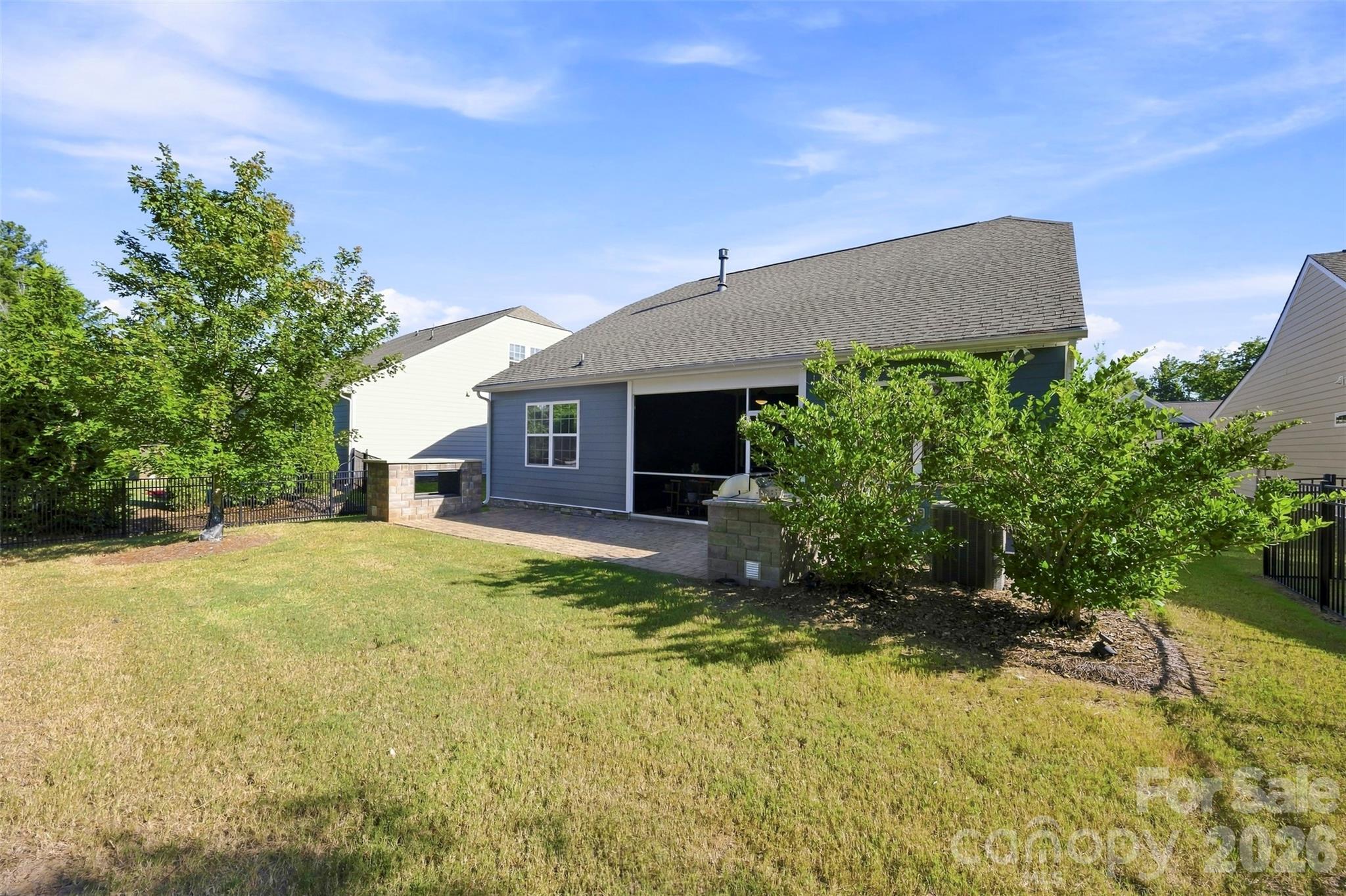 Single Family Residence at 140 Picasso Trail, Mount Holly, photo 29 of 37
